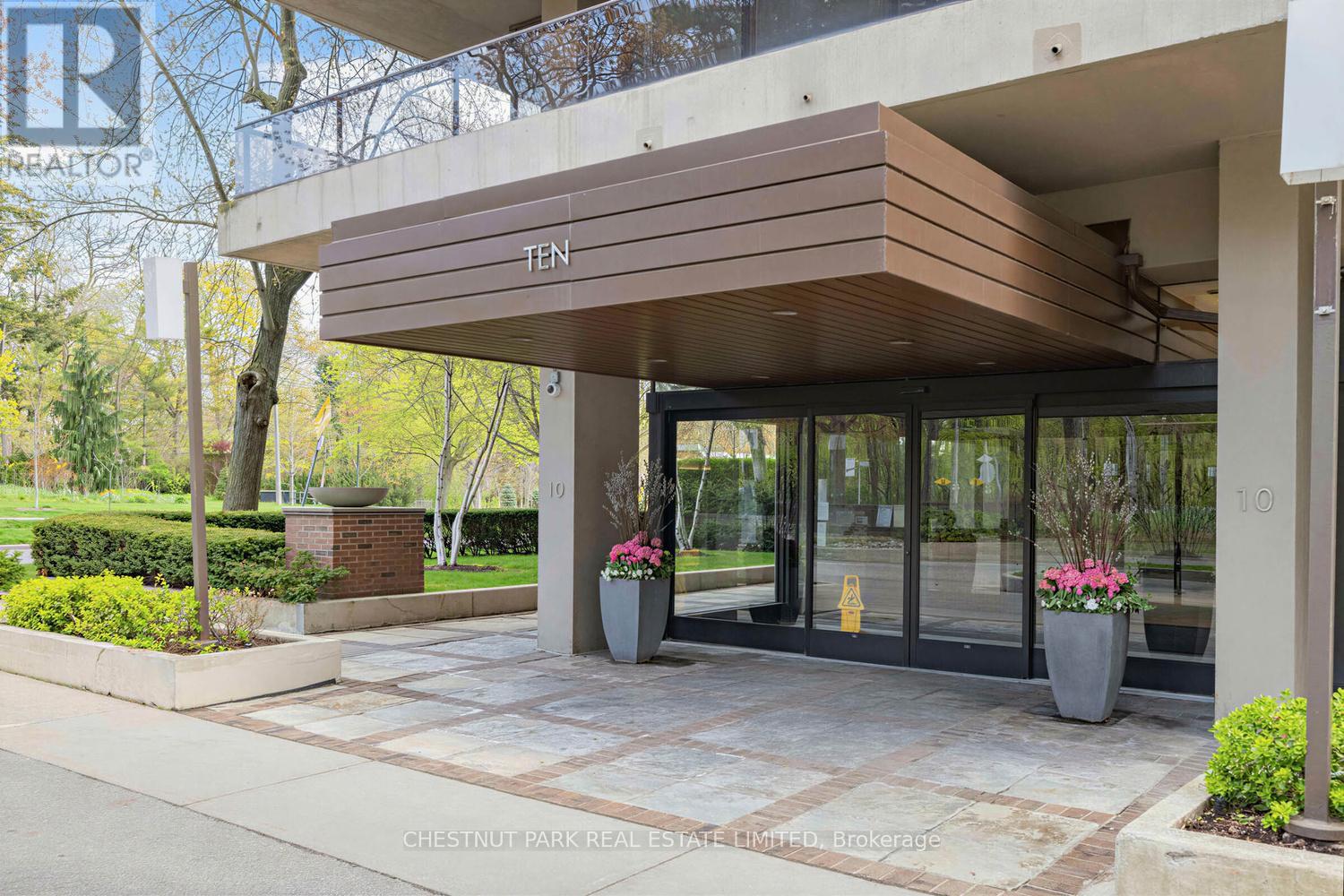 #506 10 AVOCA AVENUE - 3