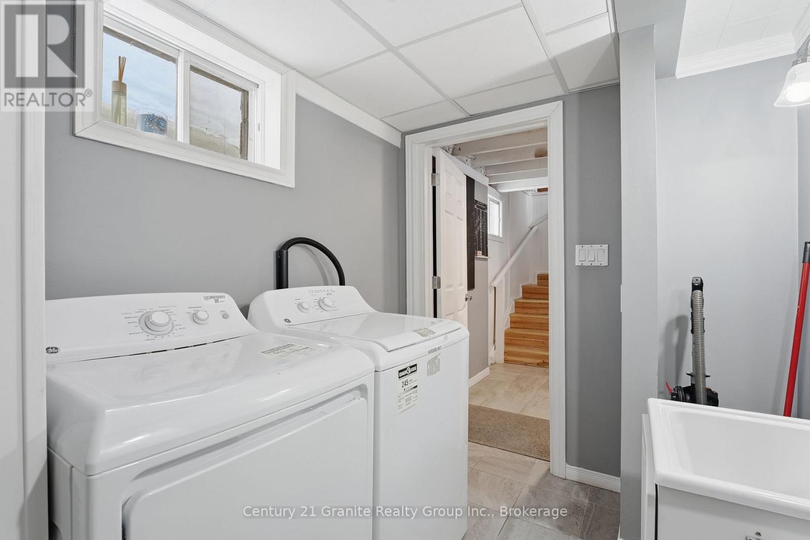 1019 PIKE LANE - 24