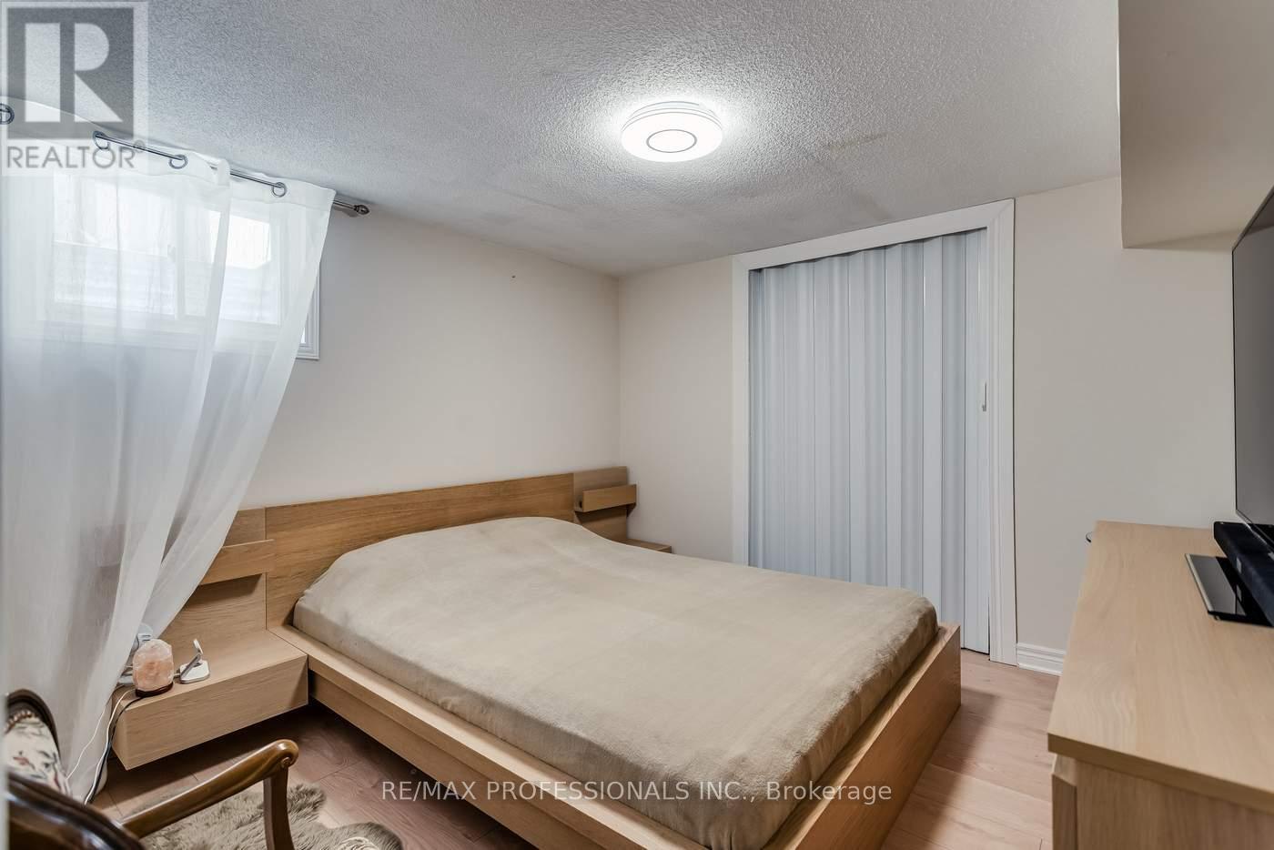 32 HEAVER DRIVE - 42