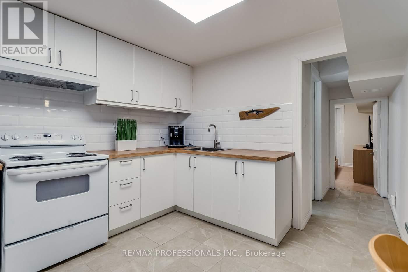 32 HEAVER DRIVE - 41