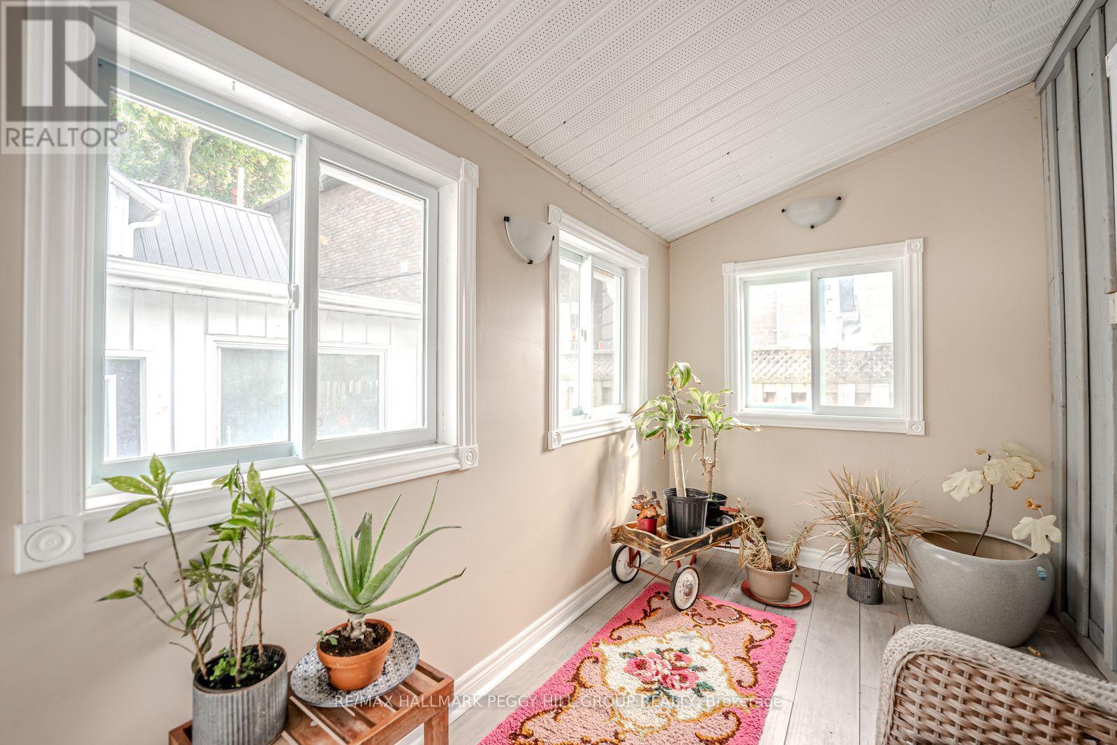 131 SANFORD STREET - 9