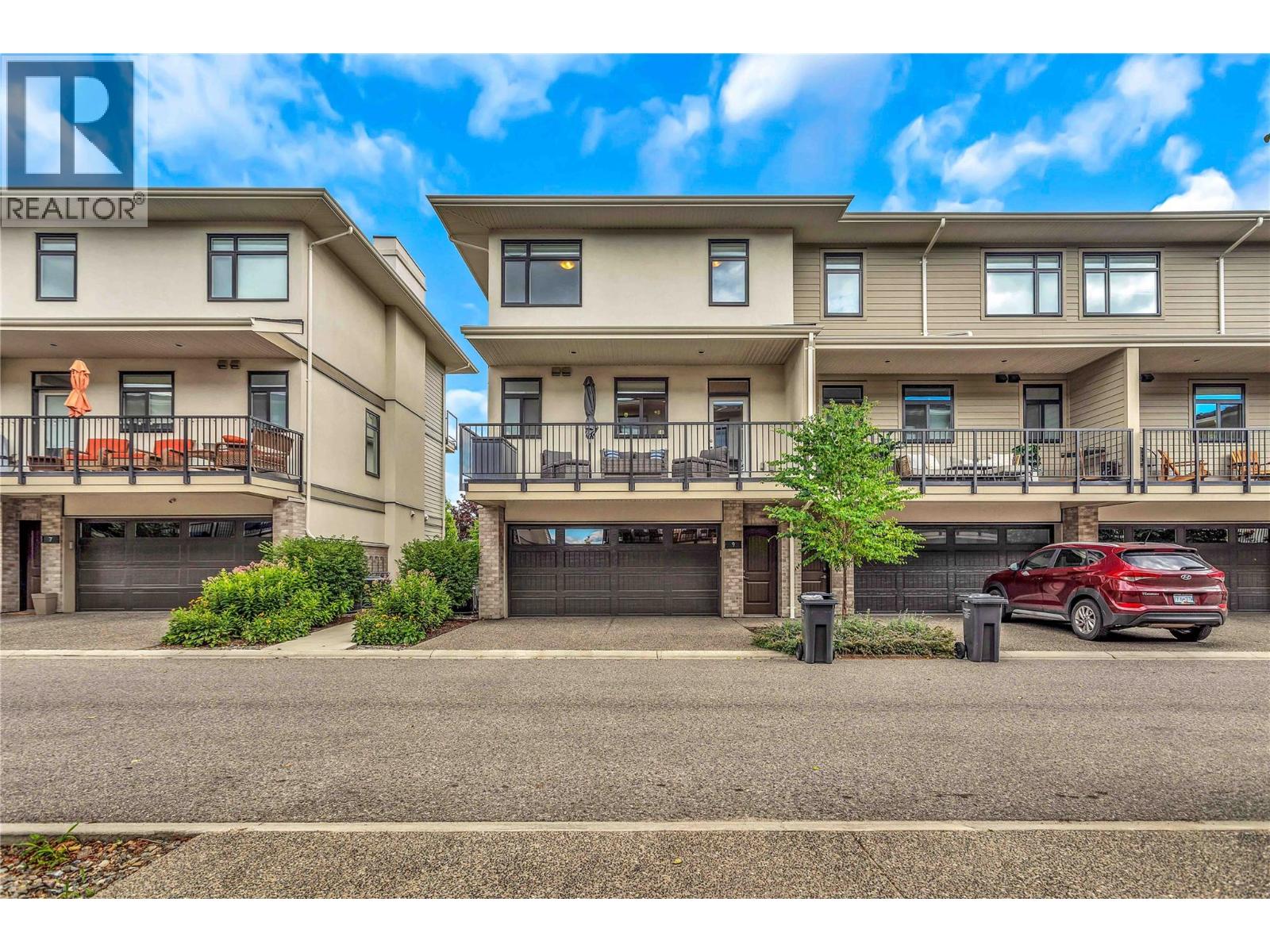 9 1102 Cameron Avenue, Kelowna