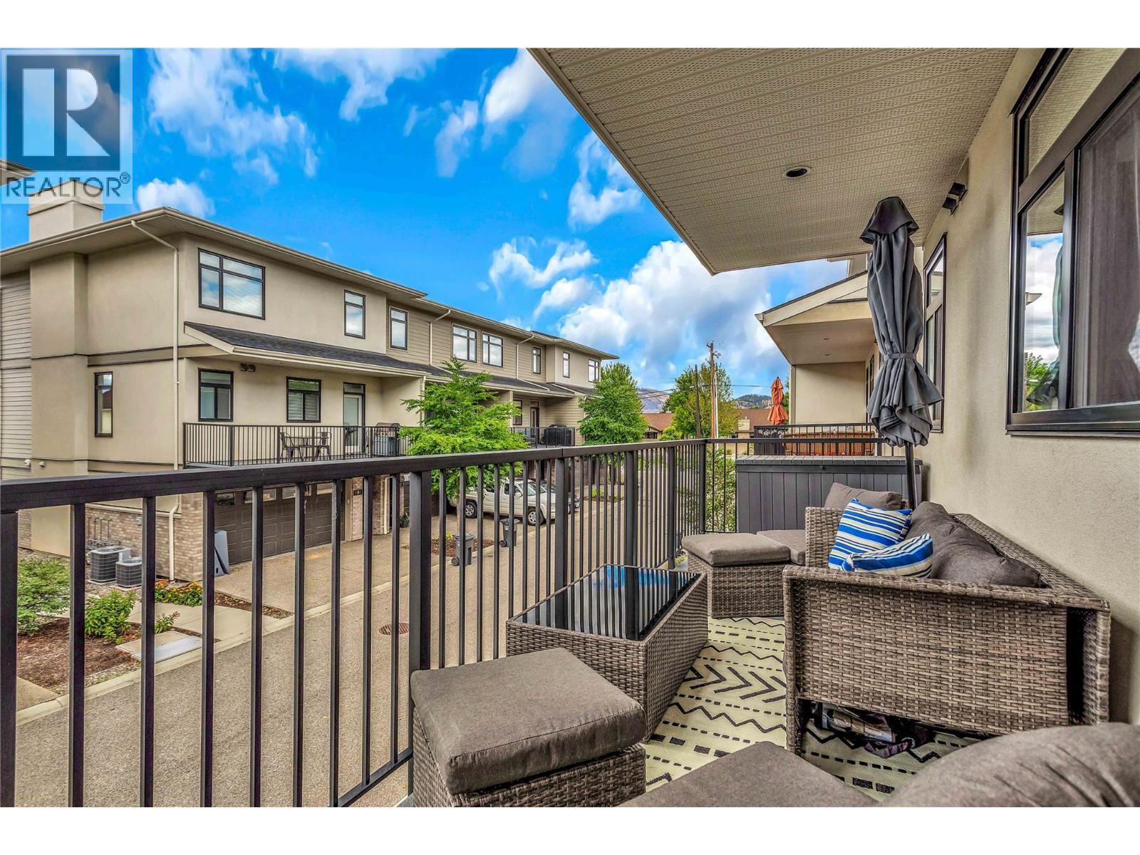 #9 1102 Cameron Avenue - 39