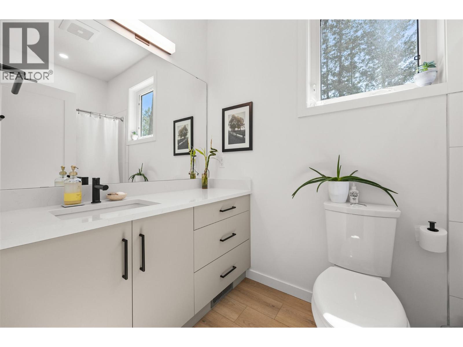 1018 West Kelowna Road - 42