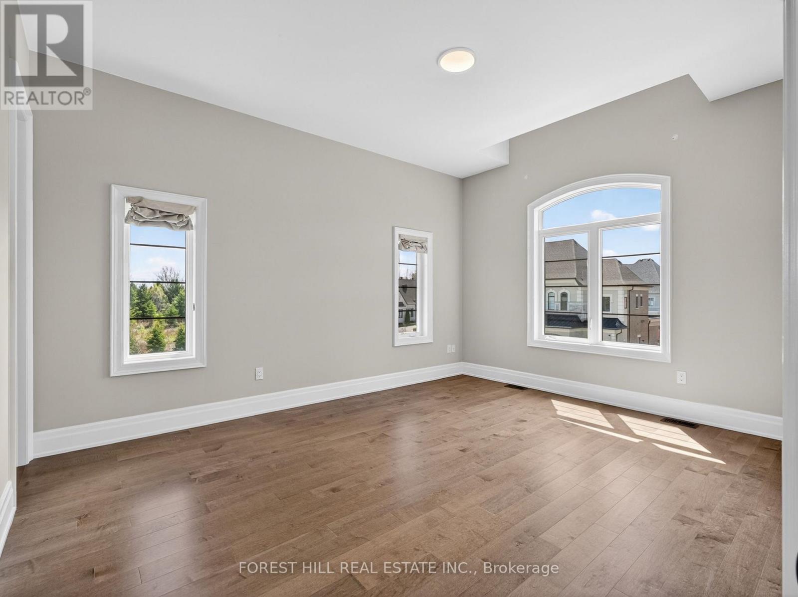 41 ELMERS LANE - 32