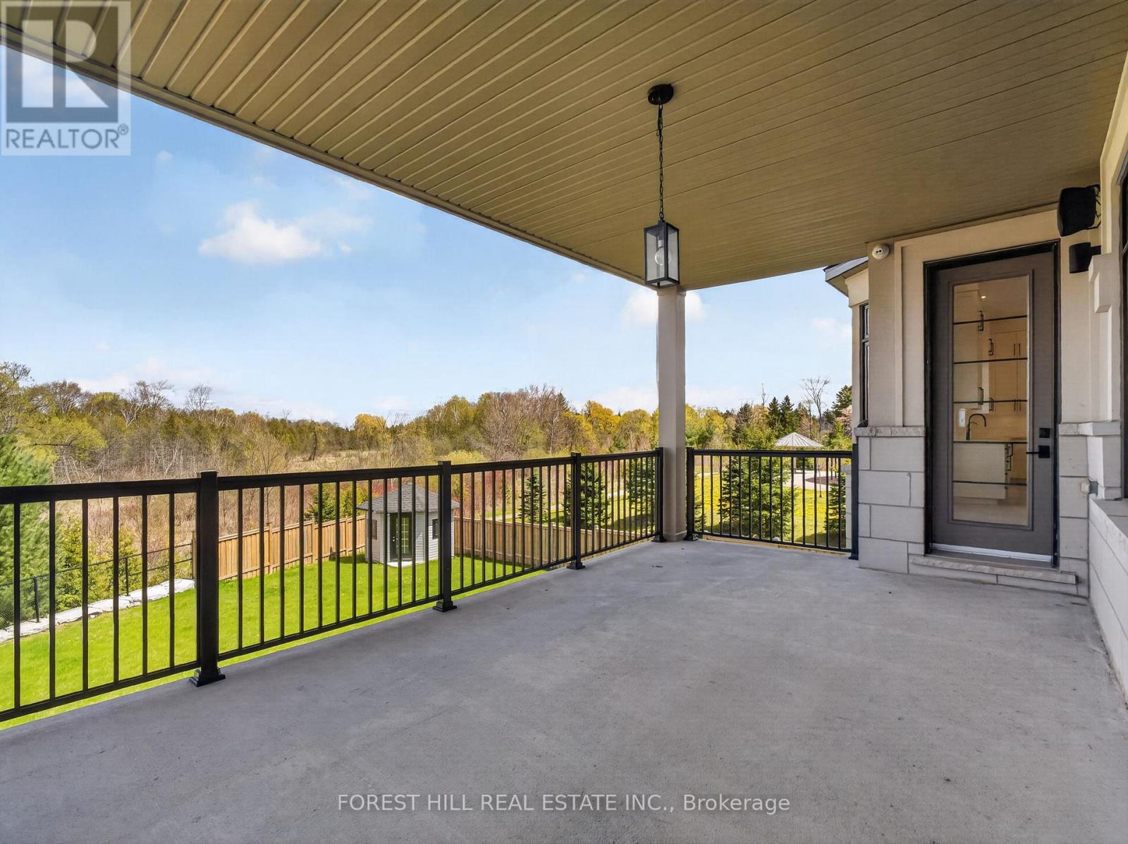 41 ELMERS LANE - 36
