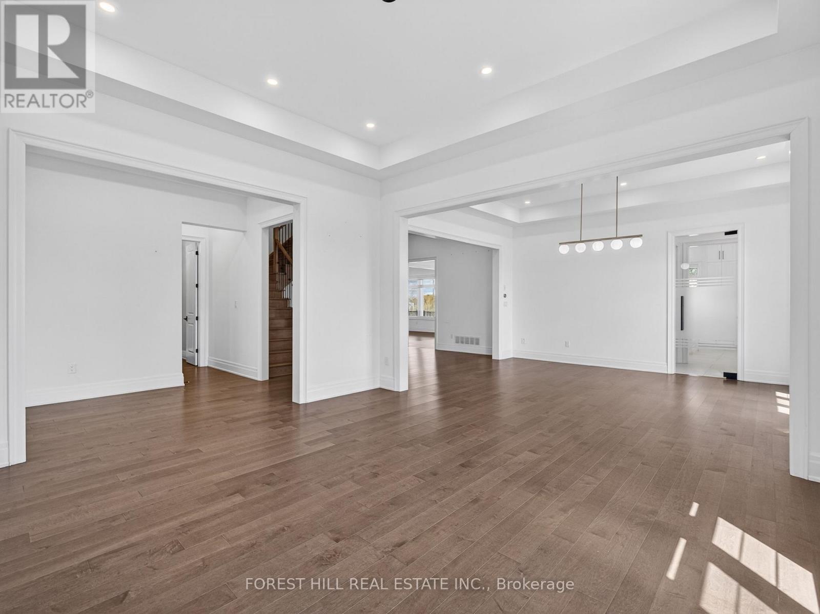 41 ELMERS LANE - 6