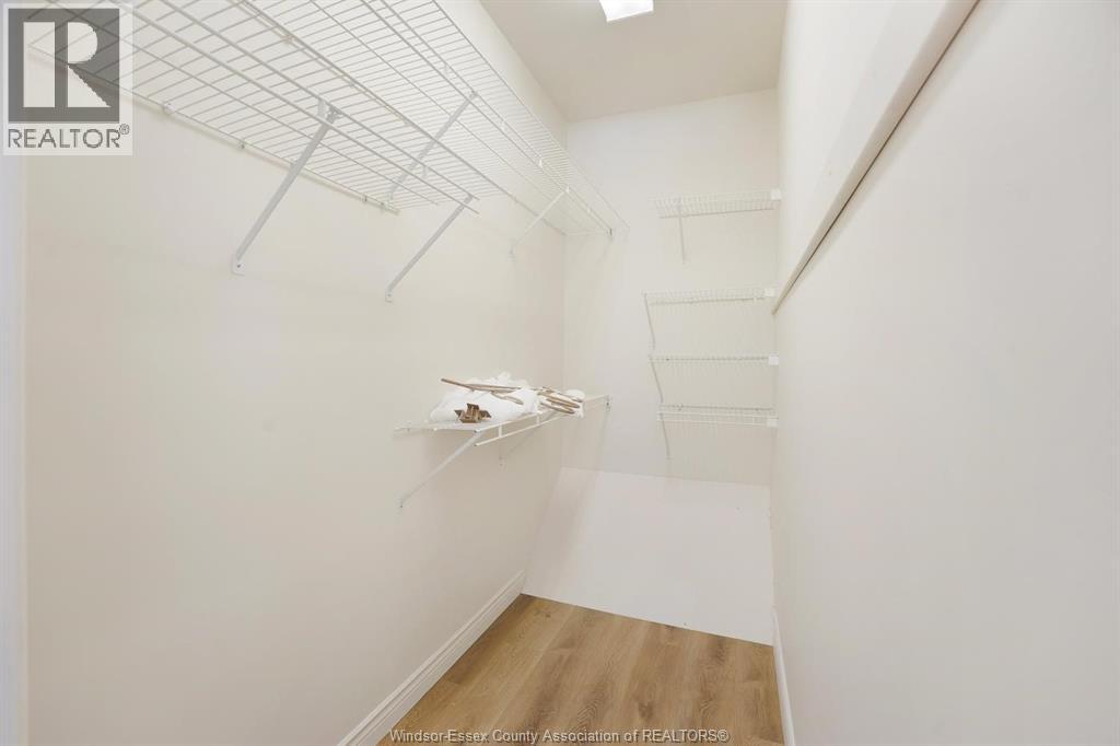 235 SOUTHWIND, Tecumseh, Ontario, N8N4Y5 — Photo 8