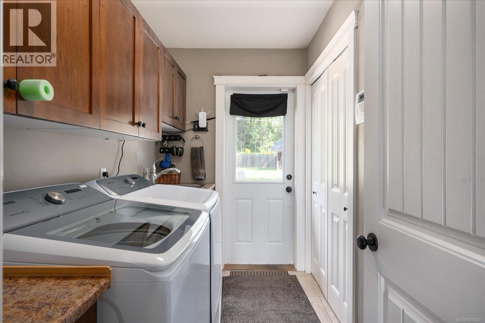 4051 Sahtlam Rd - 31
