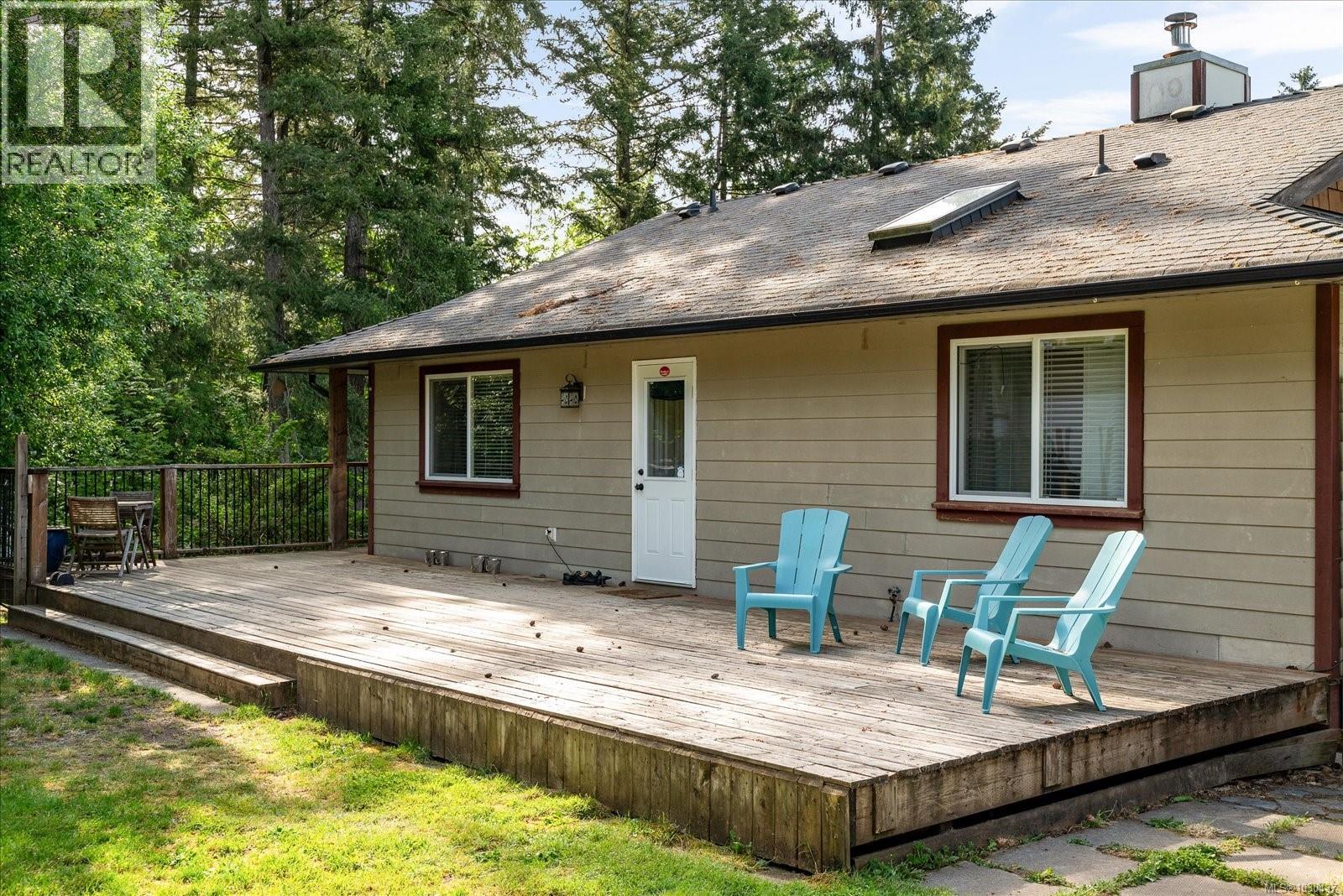 4051 Sahtlam Rd - 35