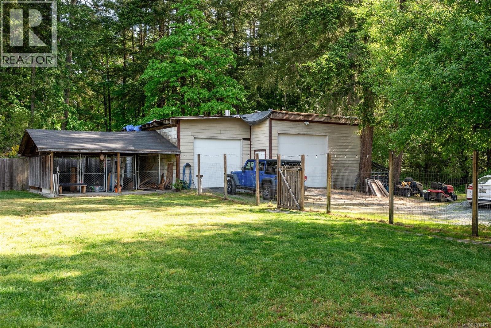 4051 Sahtlam Rd - 37