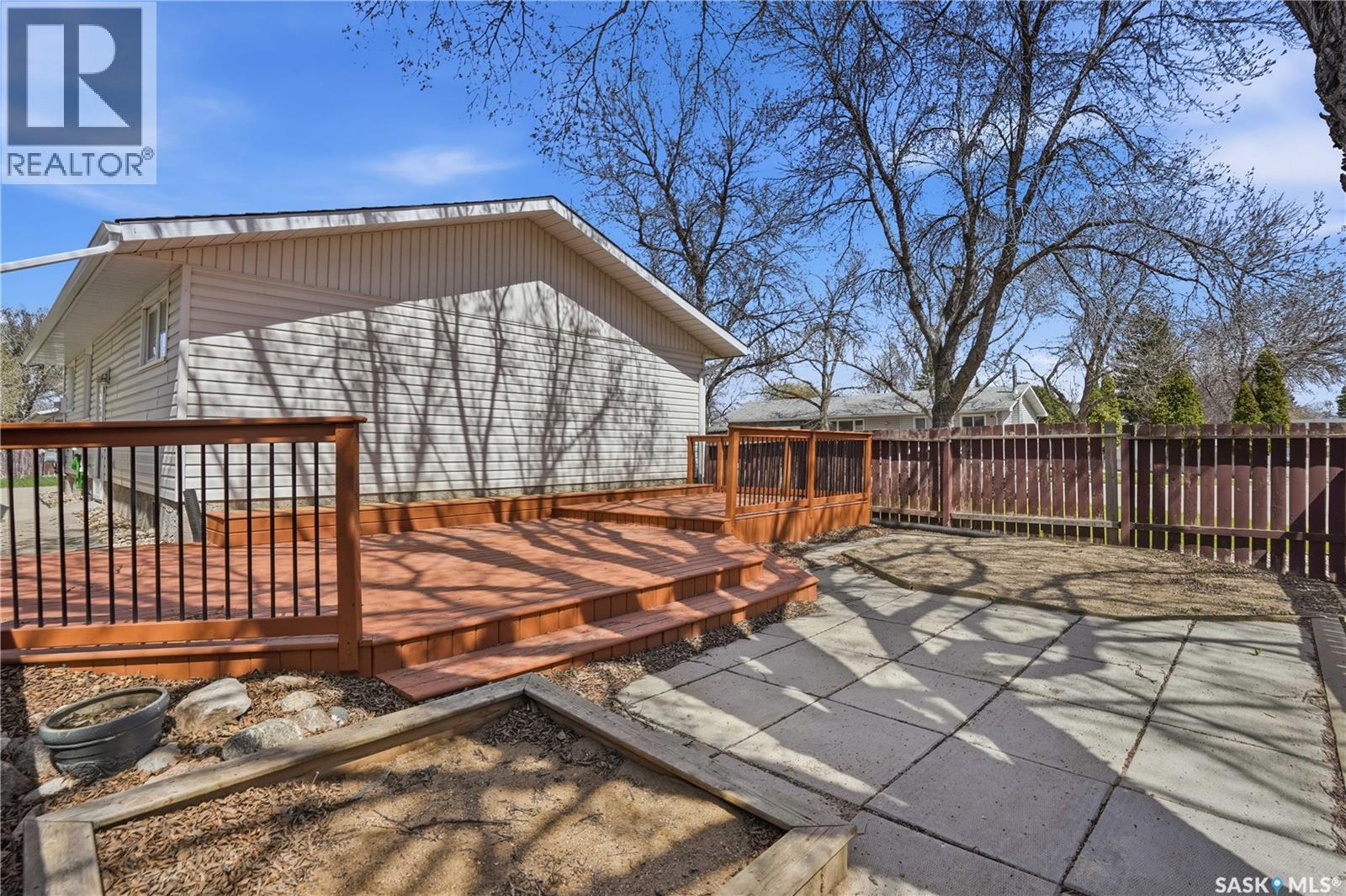 58 Nelles STREET - 50