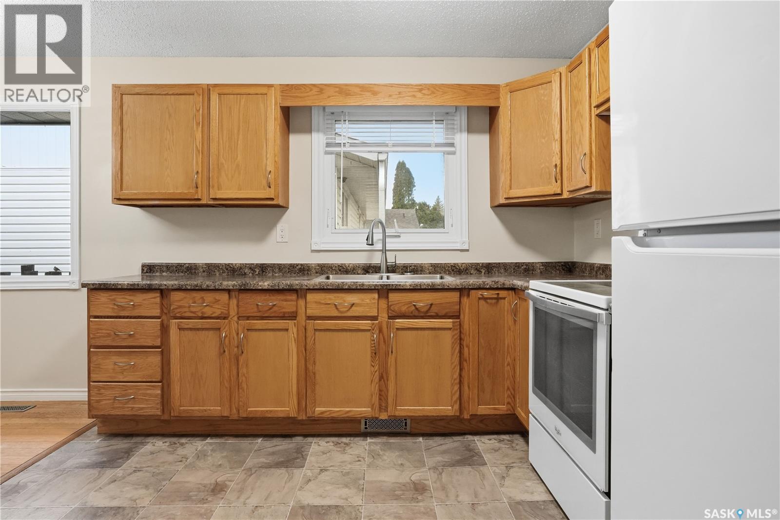 58 Nelles STREET - 16