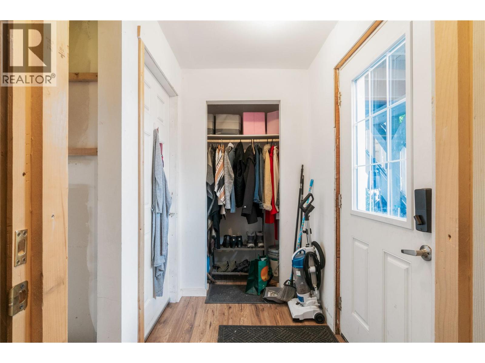 4540 72 Avenue NE - 52