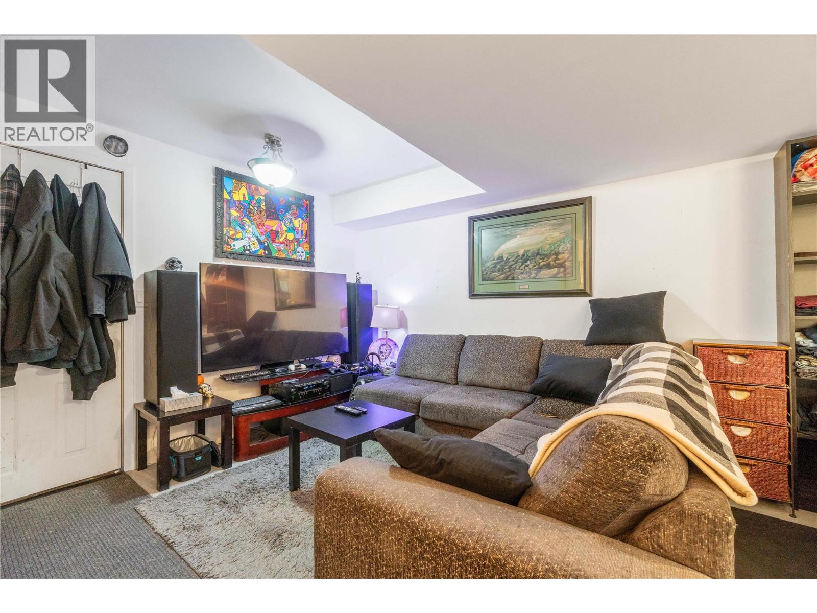 4540 72 Avenue NE - 56