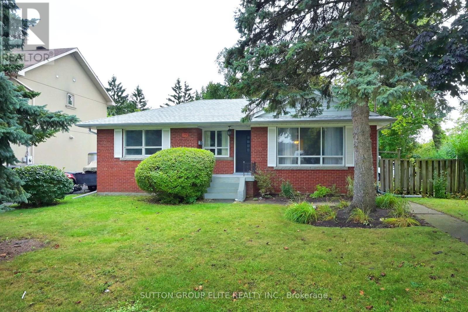 1238 CLAREDALE ROAD - 1