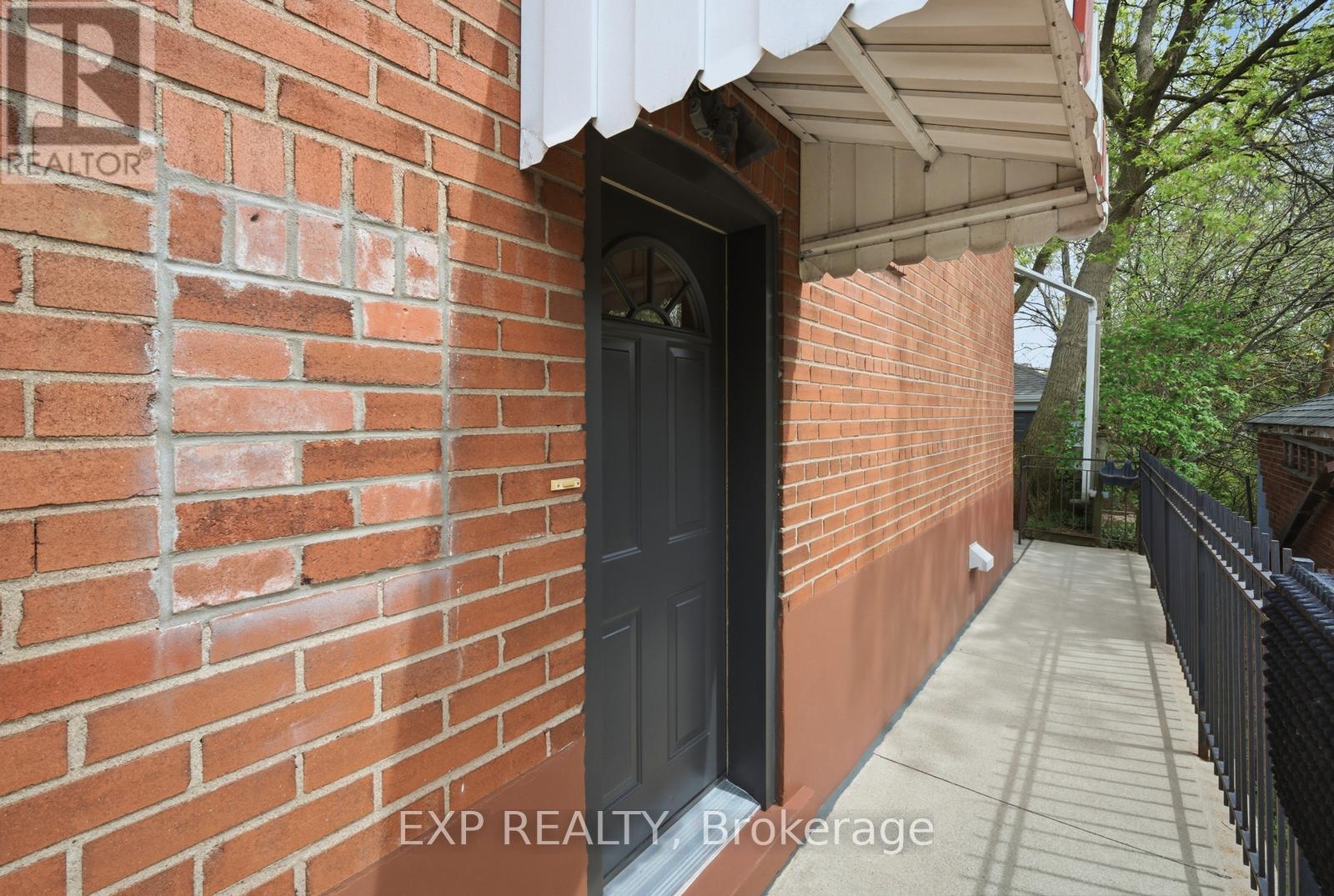 45 FLAMBOROUGH DRIVE - 23