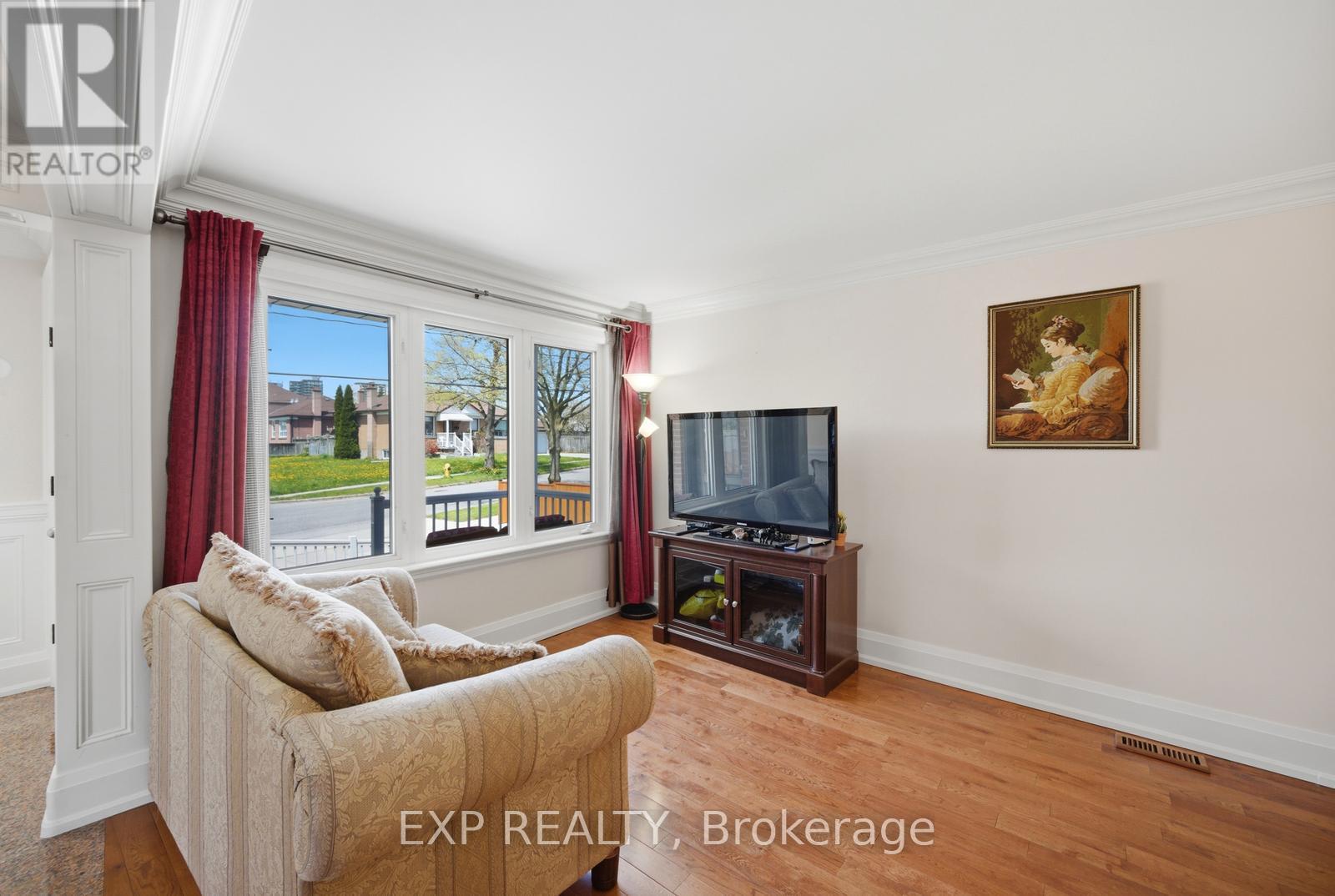 45 FLAMBOROUGH DRIVE - 6