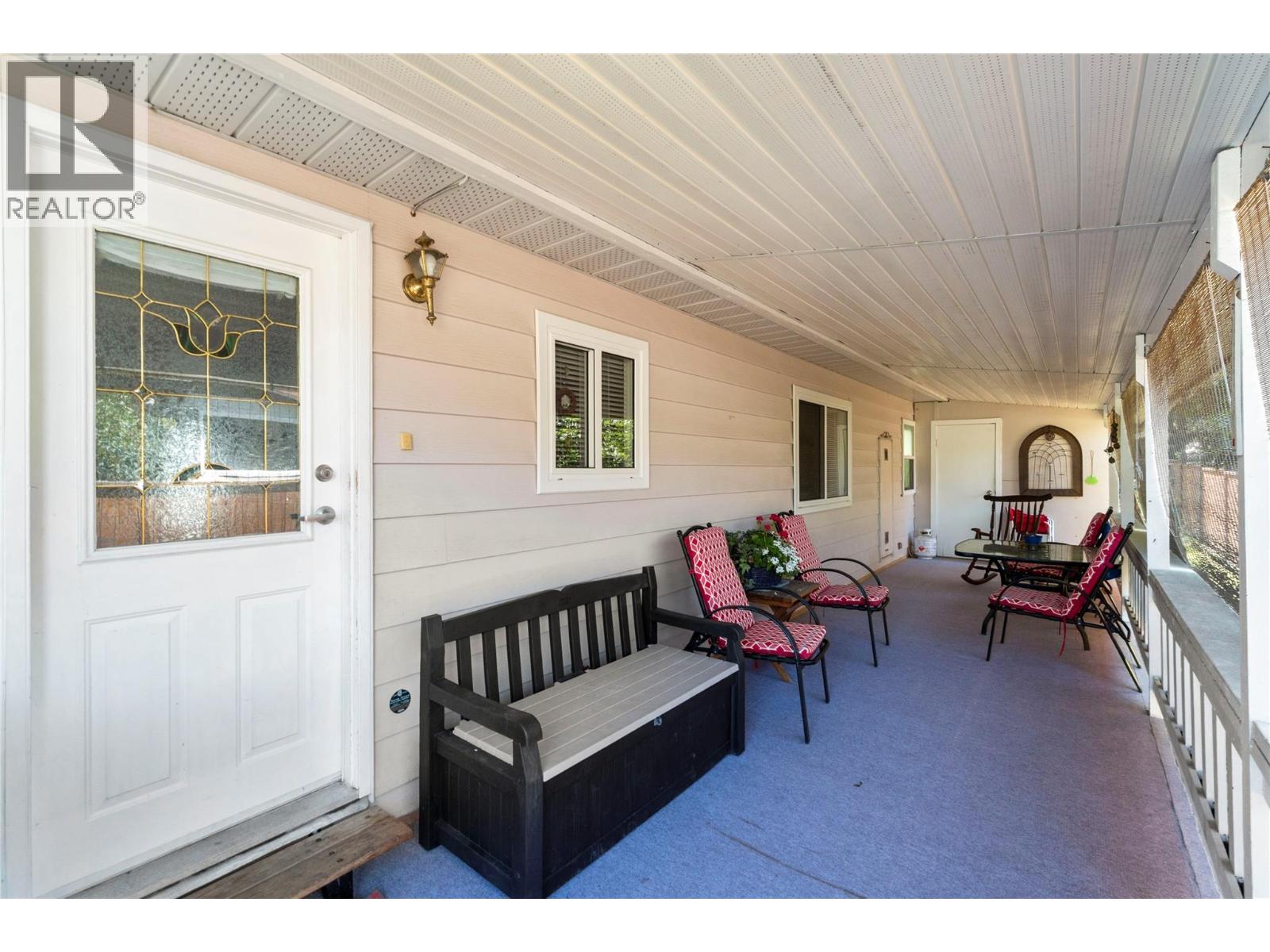16 1361 30 Street Southeast, Salmon Arm