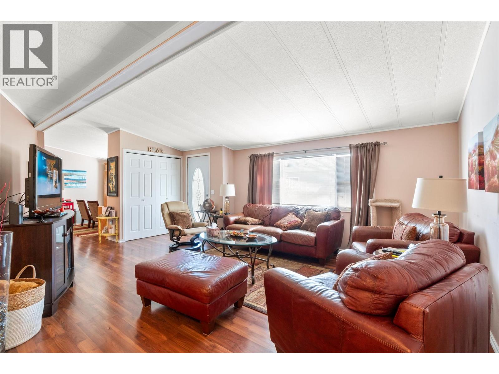 16 1361 30 Street Southeast, Salmon Arm