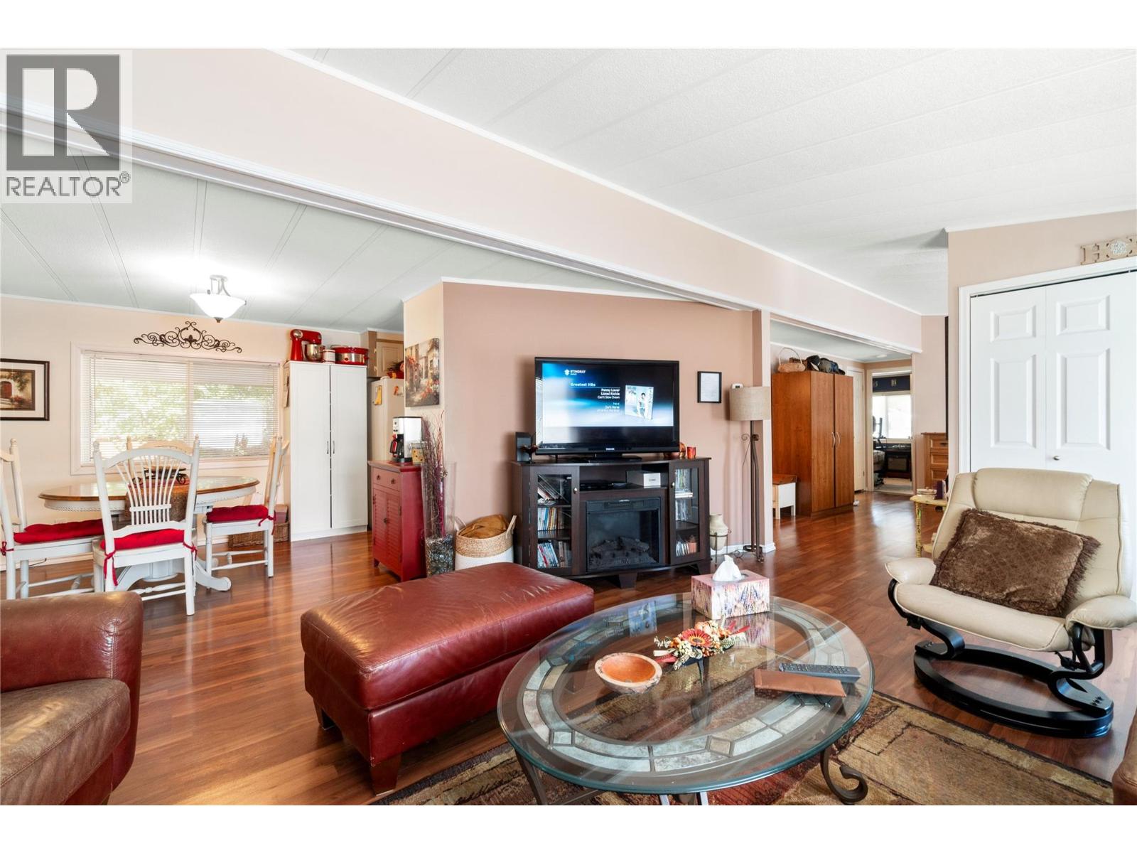 16 1361 30 Street Southeast, Salmon Arm