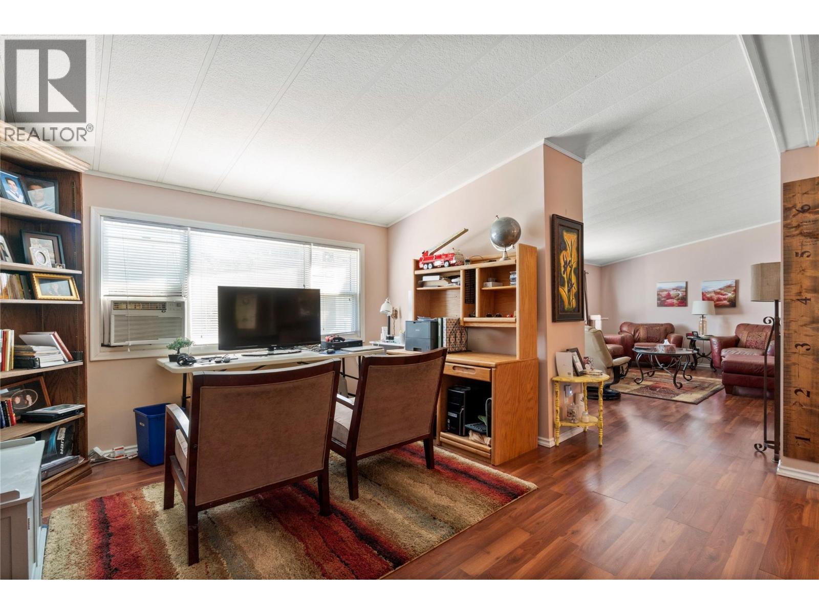 16 1361 30 Street Southeast, Salmon Arm