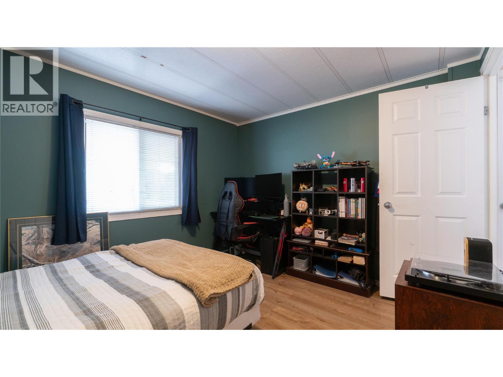 16 1361 30 Street Southeast, Salmon Arm