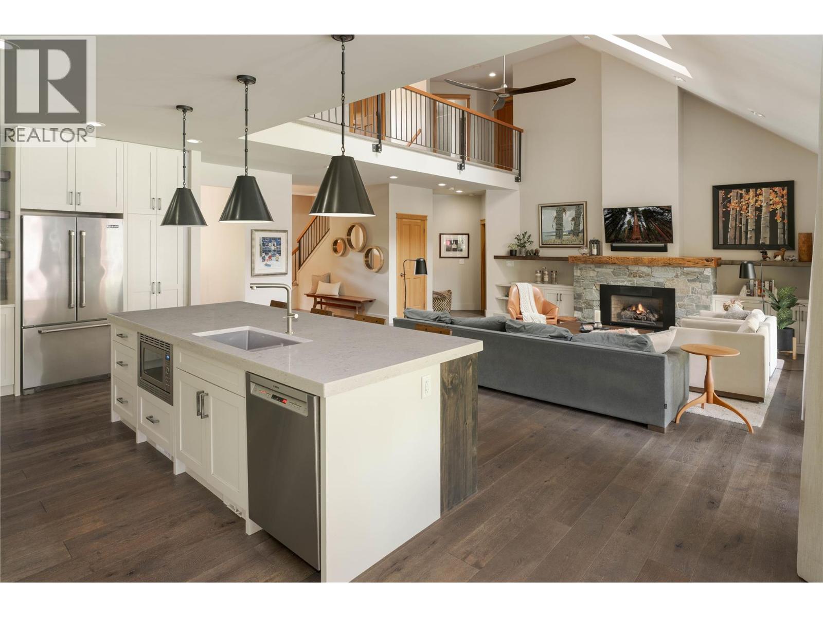 1783 MID RIDGE Court, Kelowna