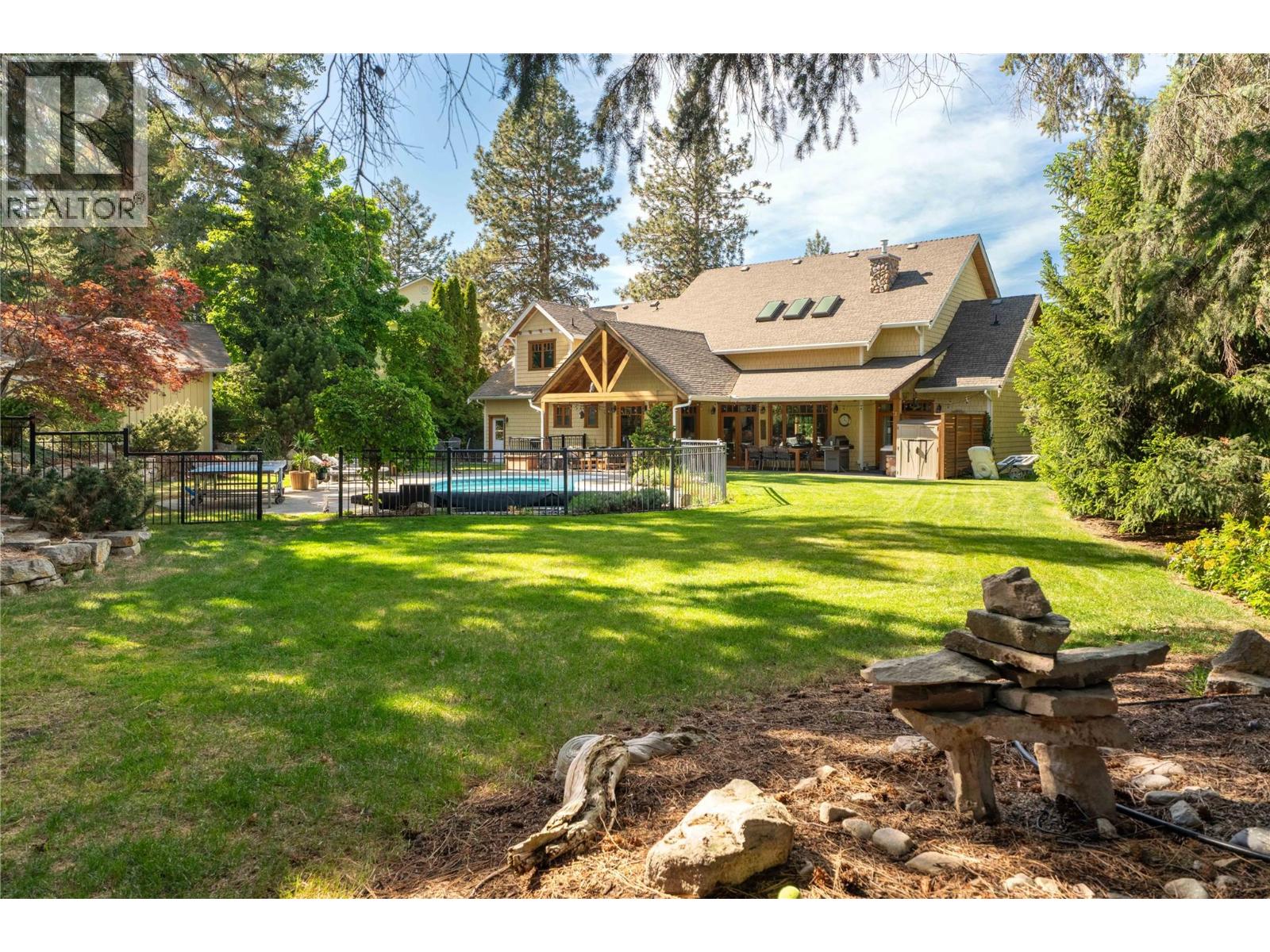 1783 MID RIDGE Court, Kelowna
