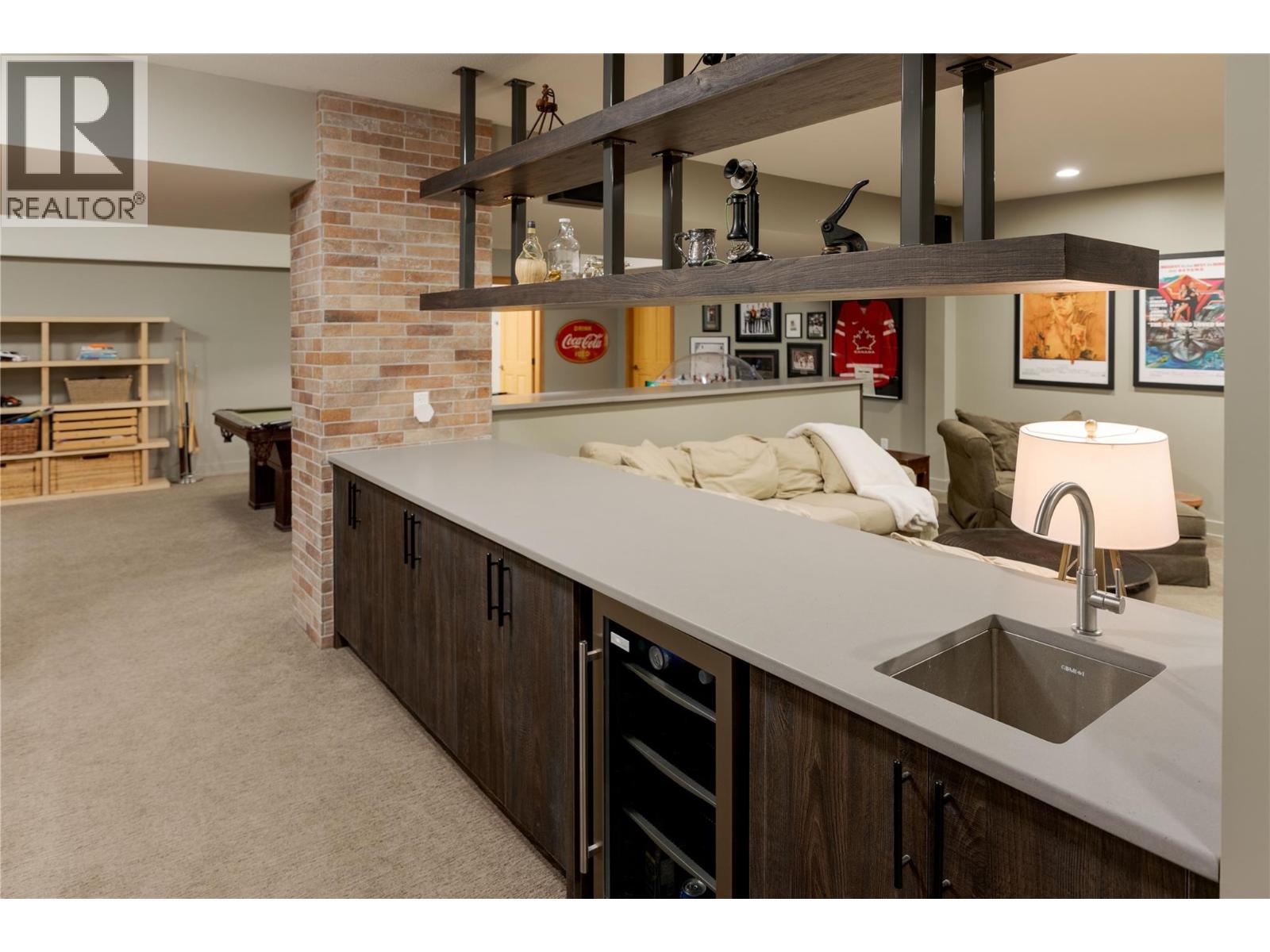 1783 MID RIDGE Court, Kelowna
