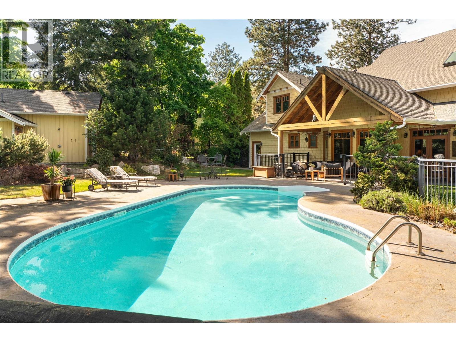 1783 MID RIDGE Court, Kelowna