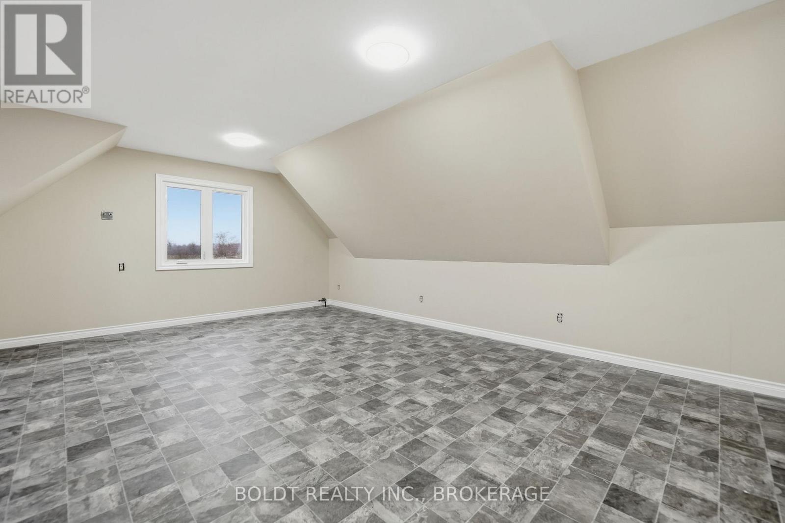 4720 College Road — photo 29