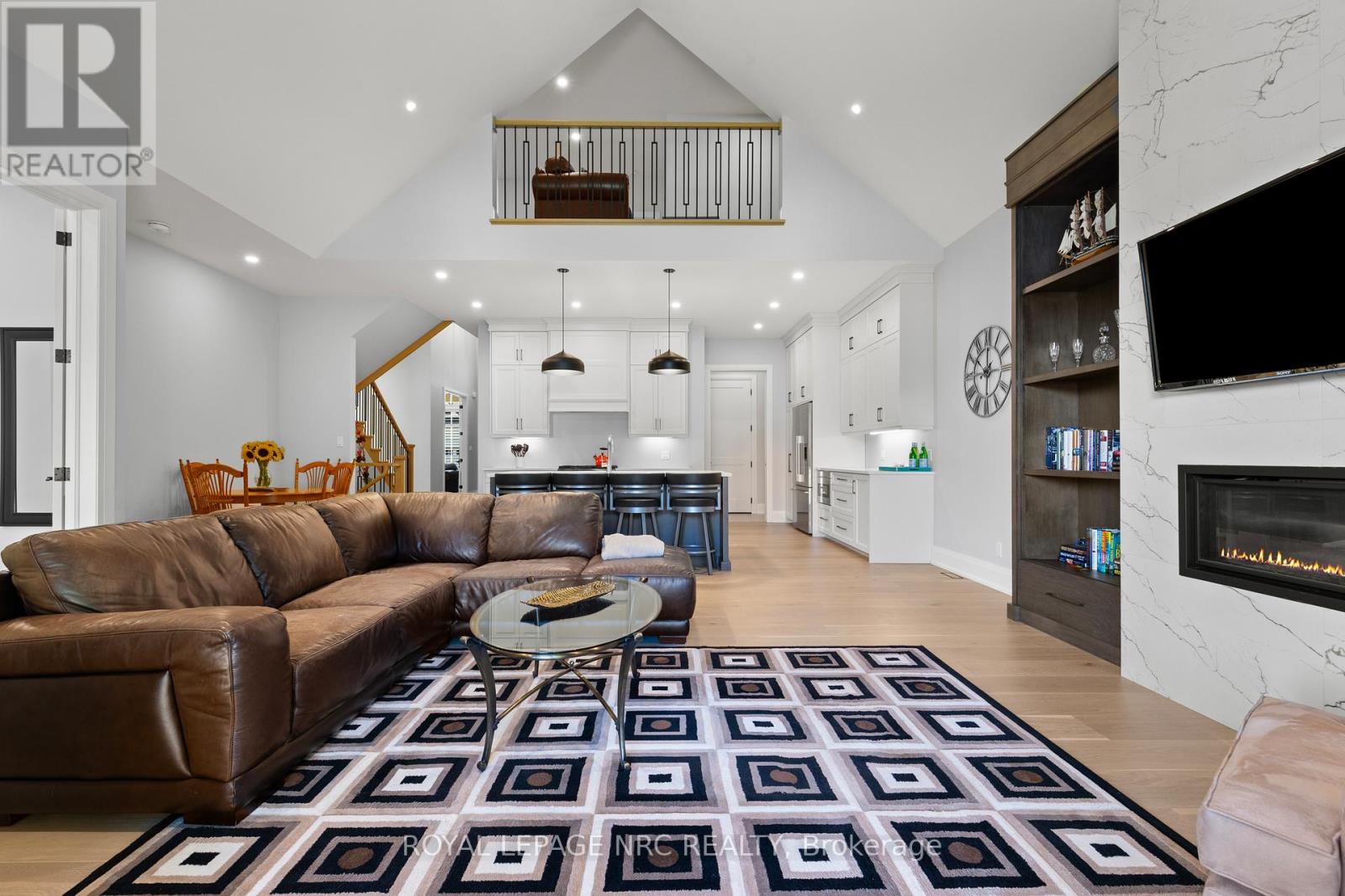 #7 190 CANBORO ROAD - Image 15