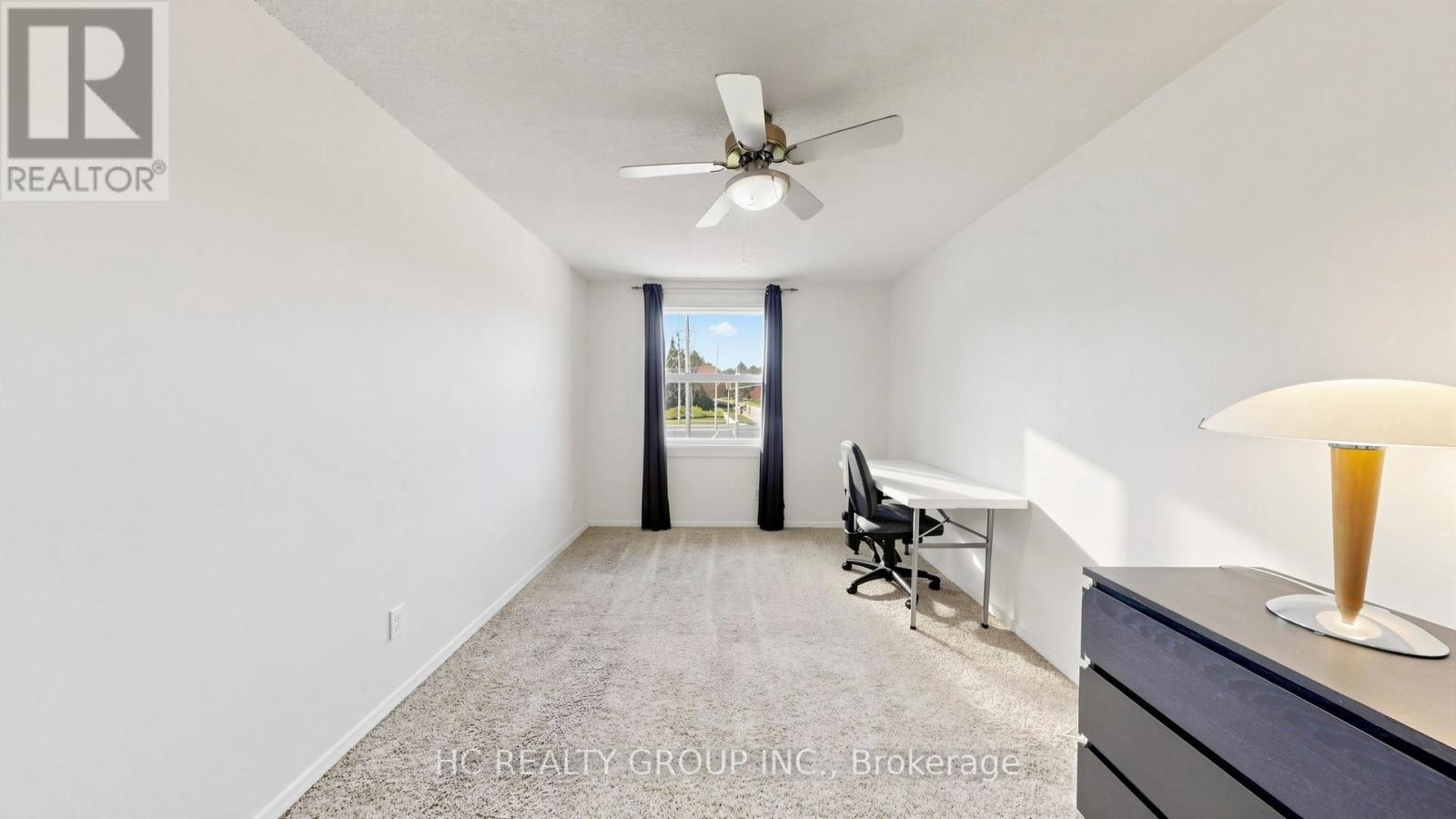 #1 433 KEATS WAY - 27