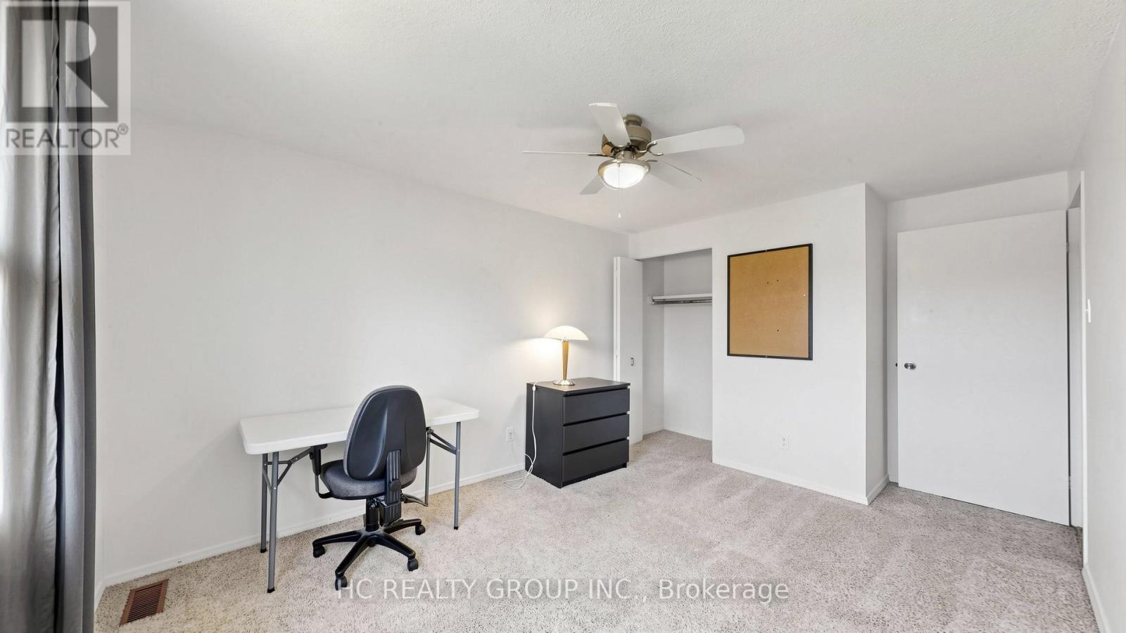 #1 433 KEATS WAY - 28