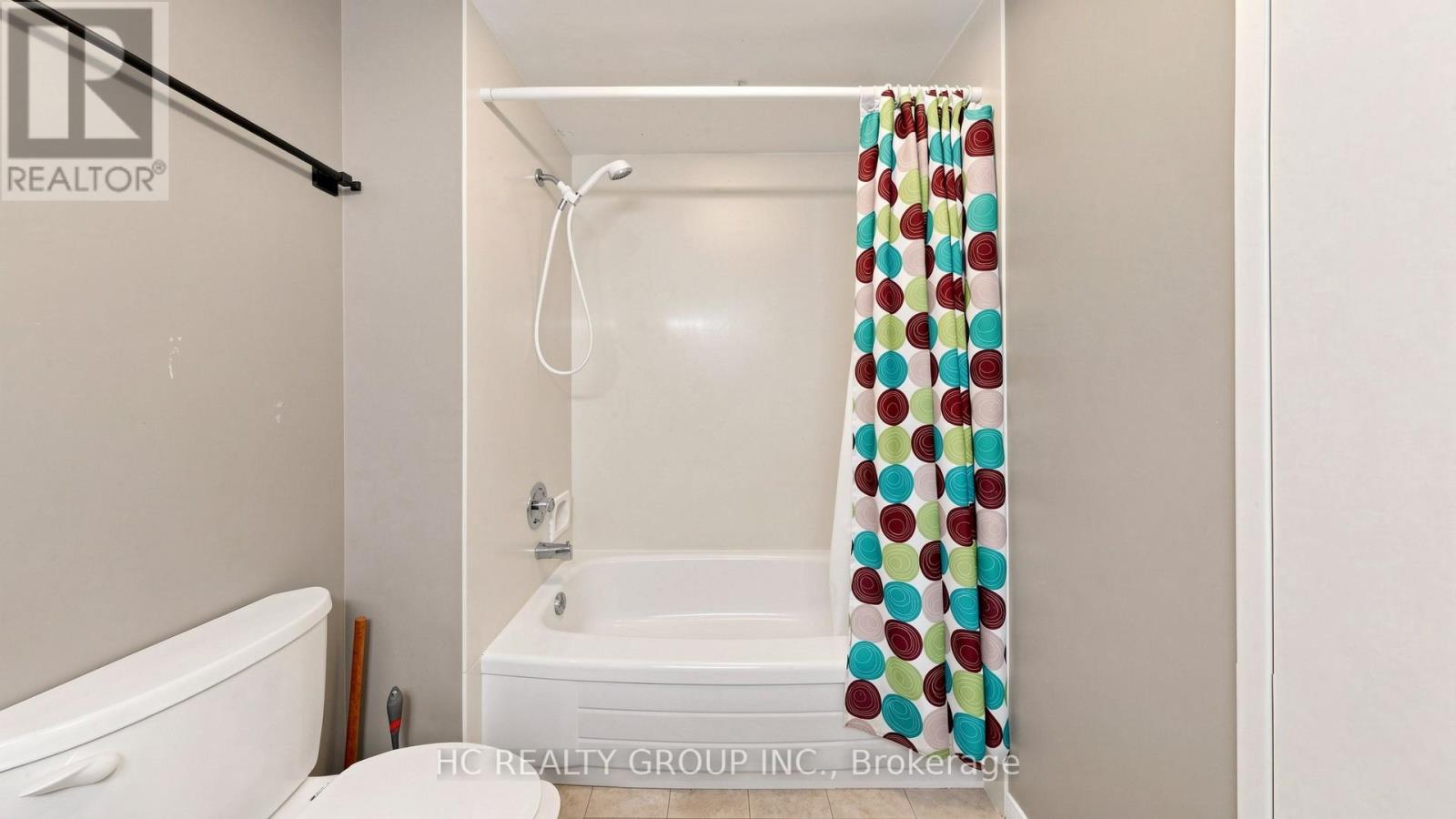 #1 433 KEATS WAY - 34