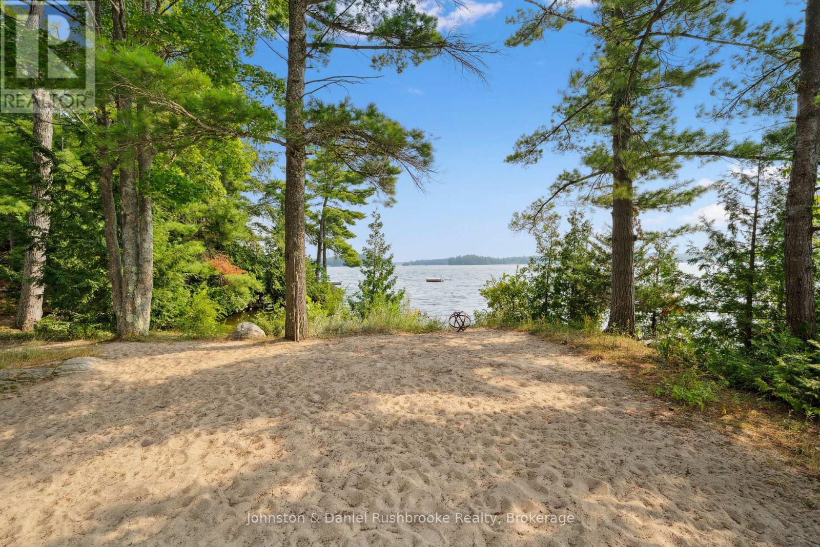 18 ISLAND 340 (MARIE ISLAND) - 25