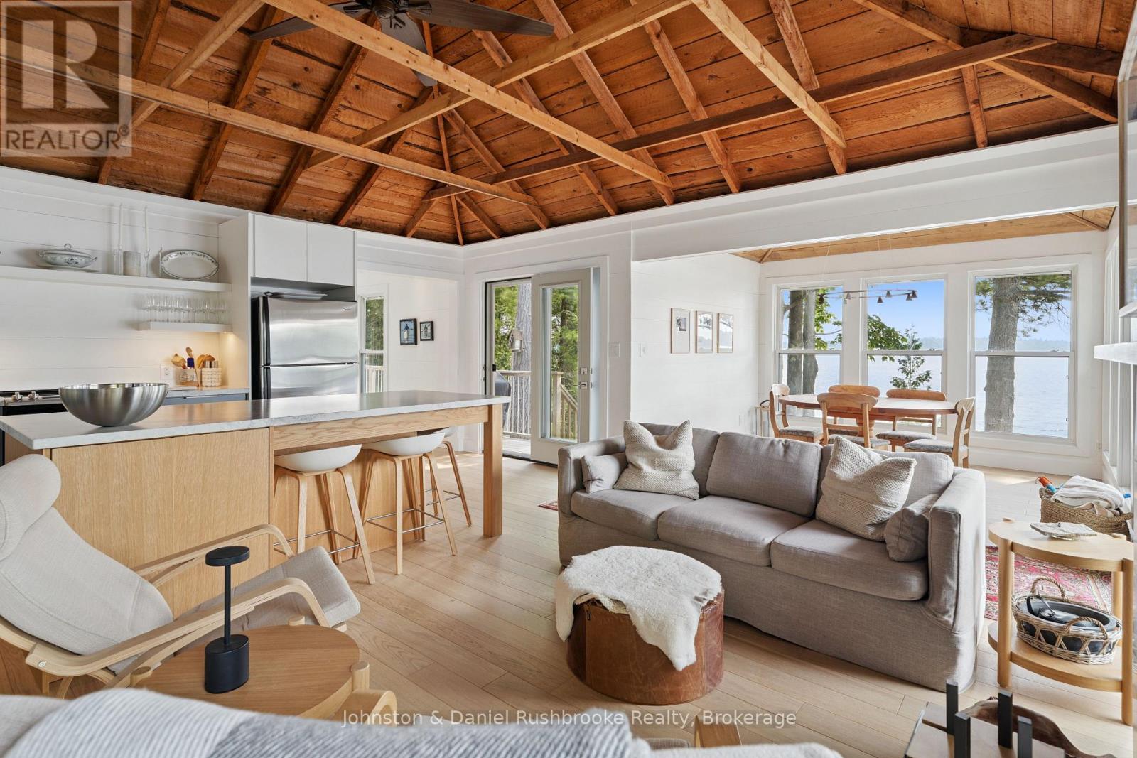 18 ISLAND 340 (MARIE ISLAND) - 7