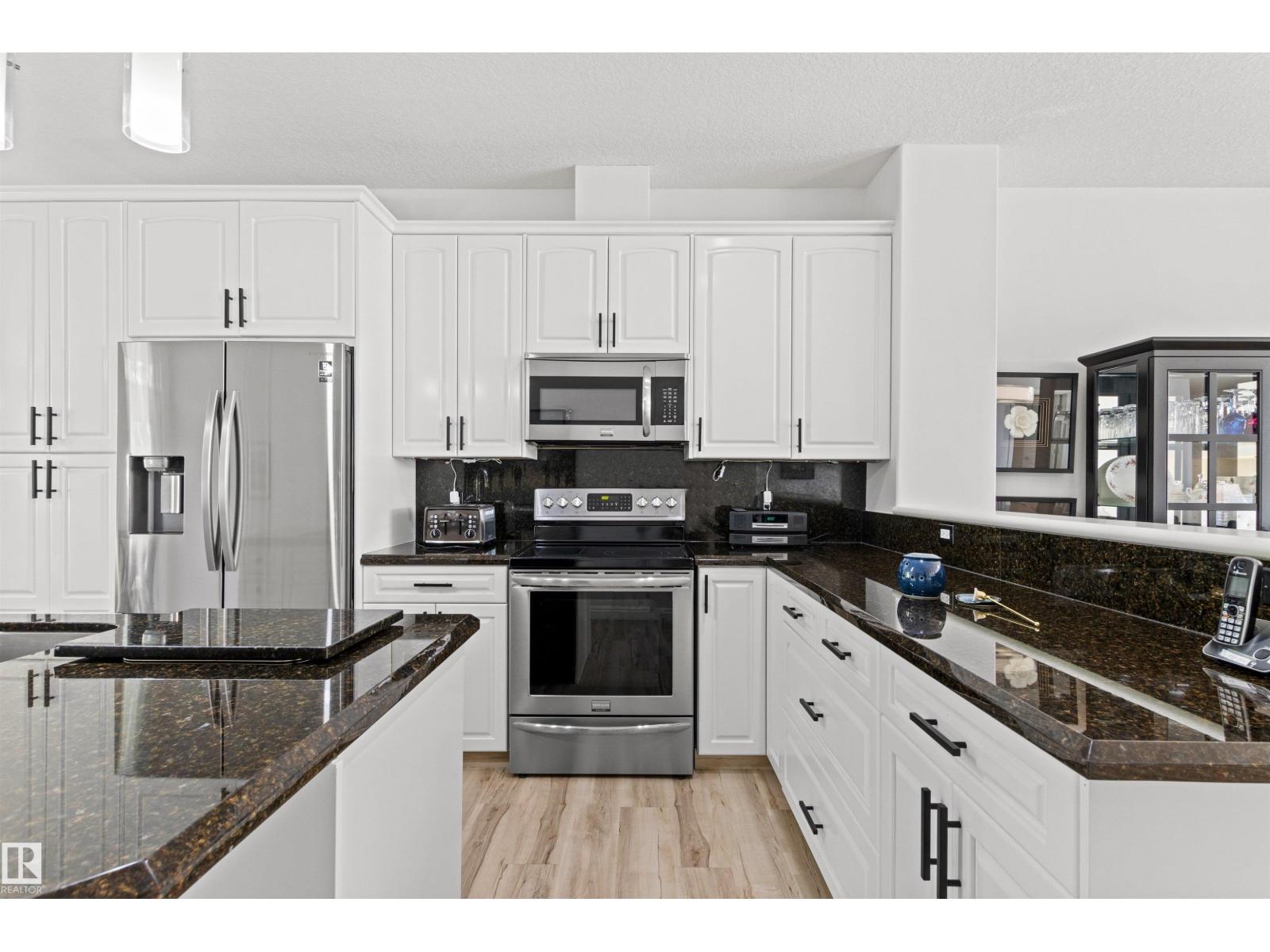 #16 50 OAKRIDGE DR — photo 20