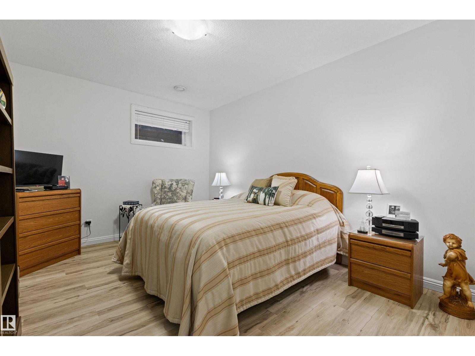 #16 50 OAKRIDGE DR — photo 46
