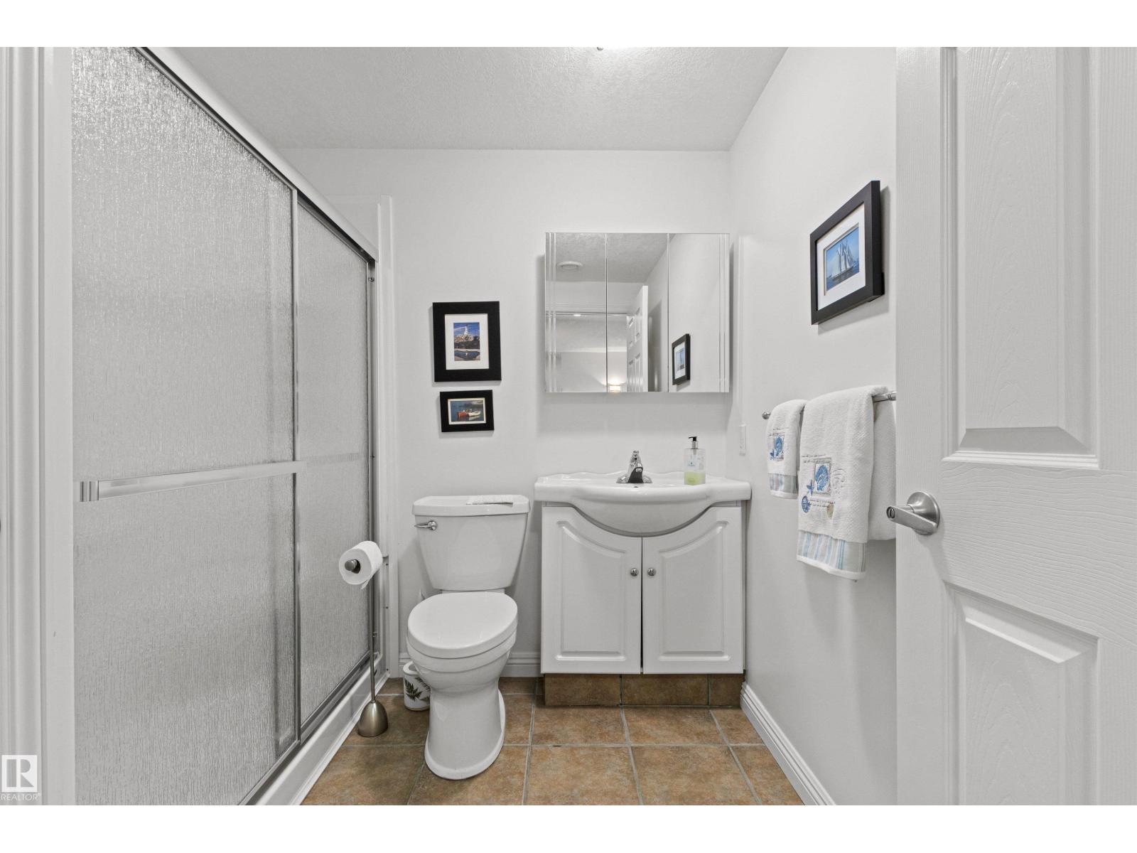 #16 50 OAKRIDGE DR — photo 47