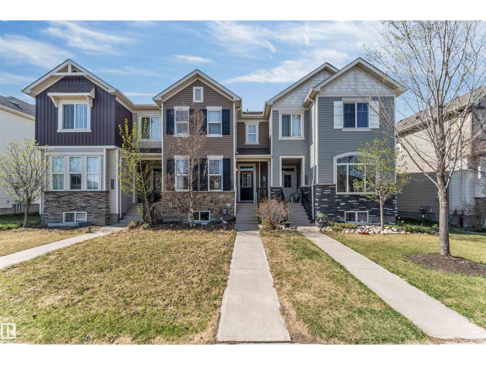 8041 CHAPPELLE WY SW, Edmonton