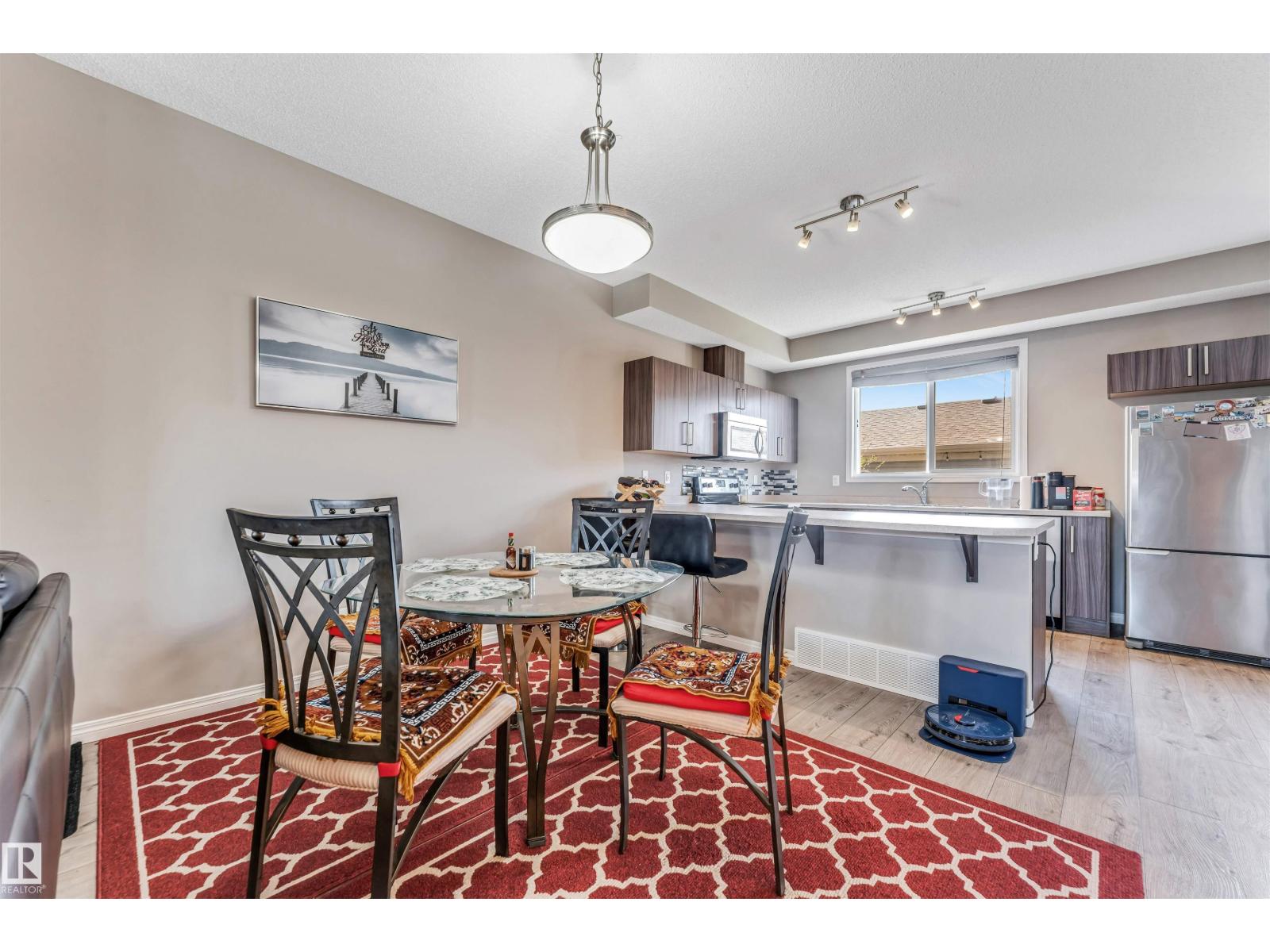 8041 CHAPPELLE WY SW, Edmonton