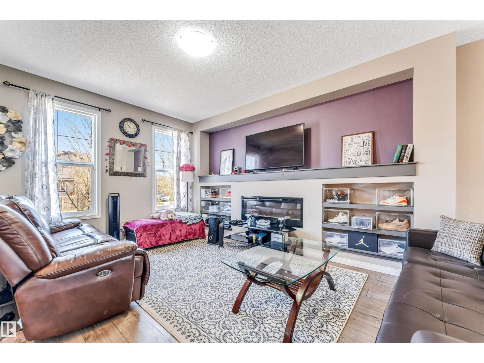 8041 CHAPPELLE WY SW, Edmonton