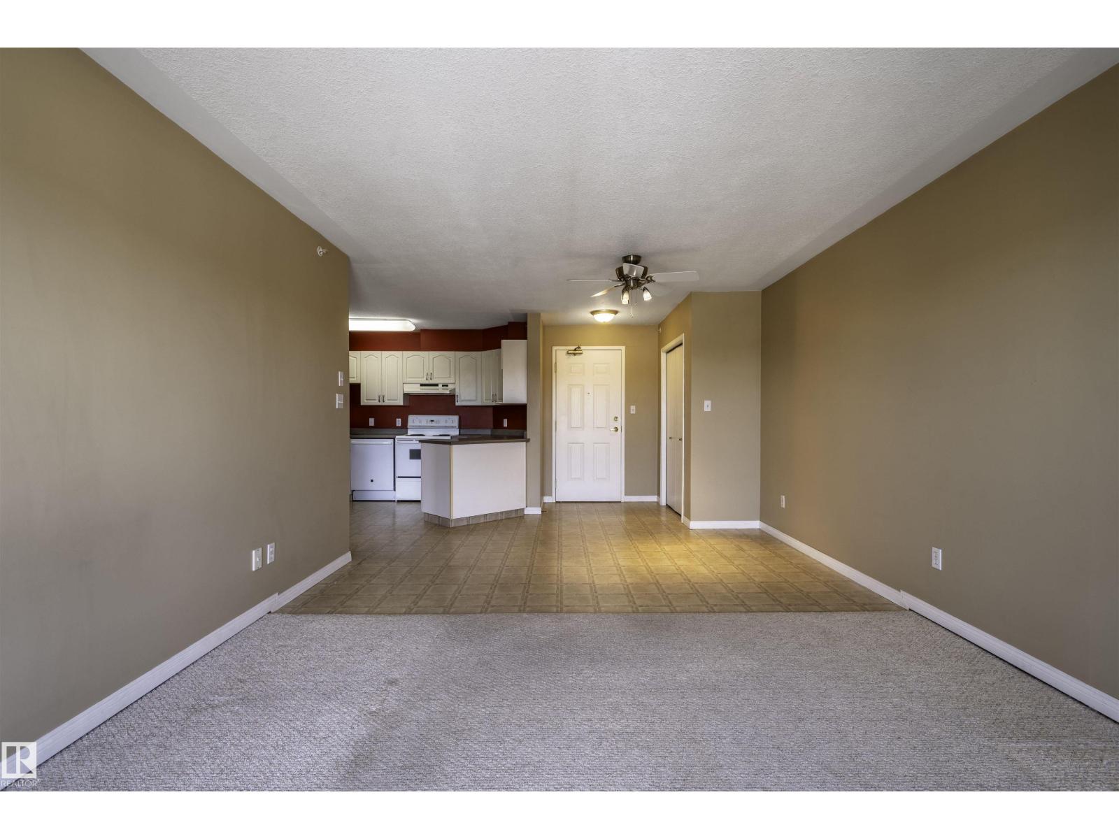 #404 50 ST THOMAS ST — photo 14