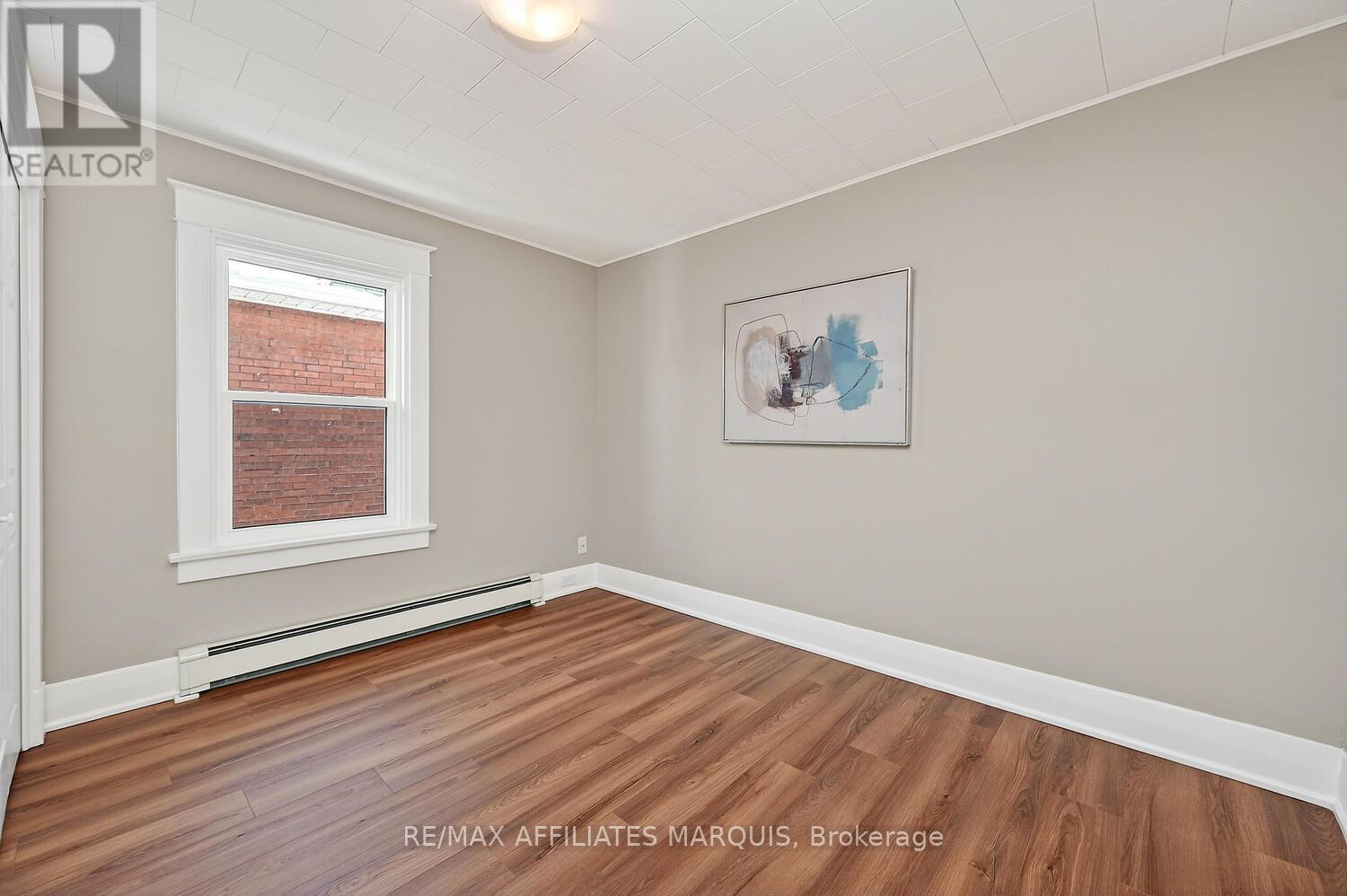 58 WILLIAM STREET W - 22