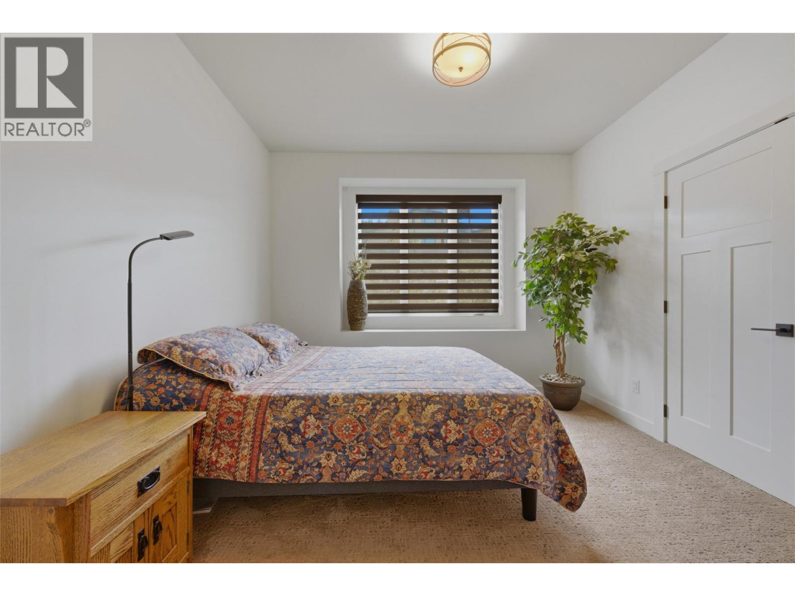 2200 Cortina Drive, Kelowna