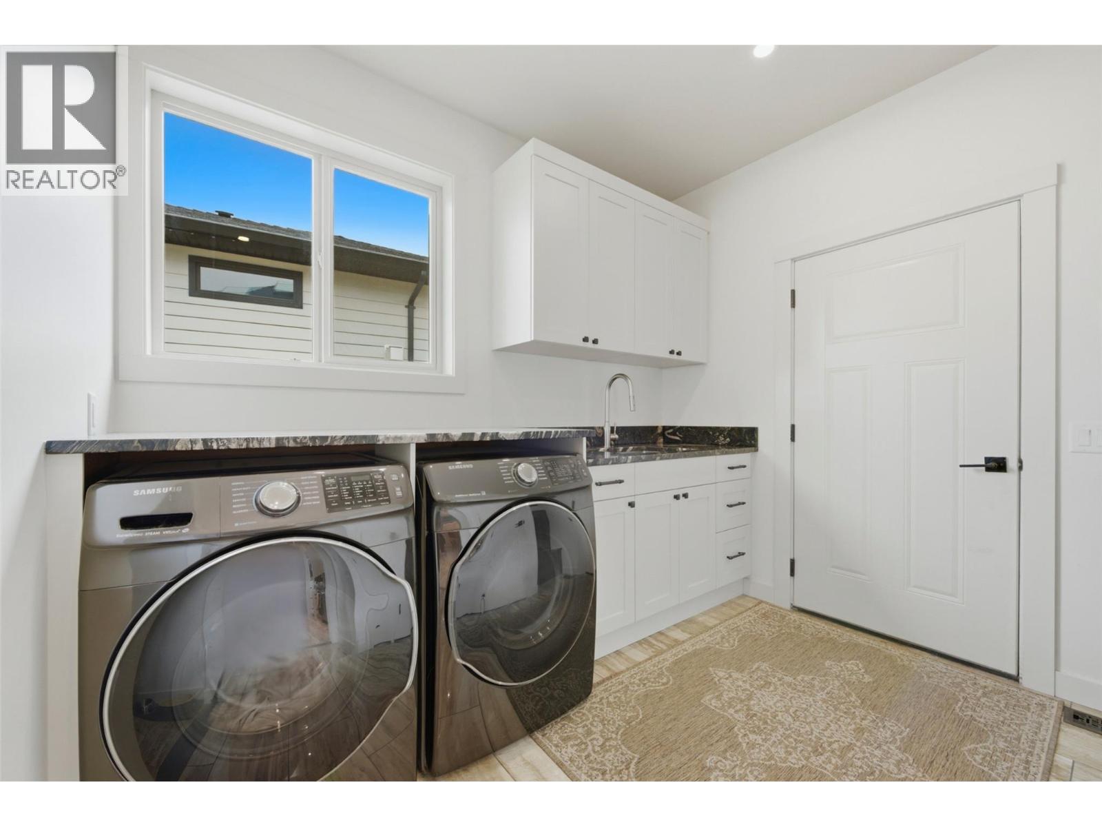 2200 Cortina Drive - 15