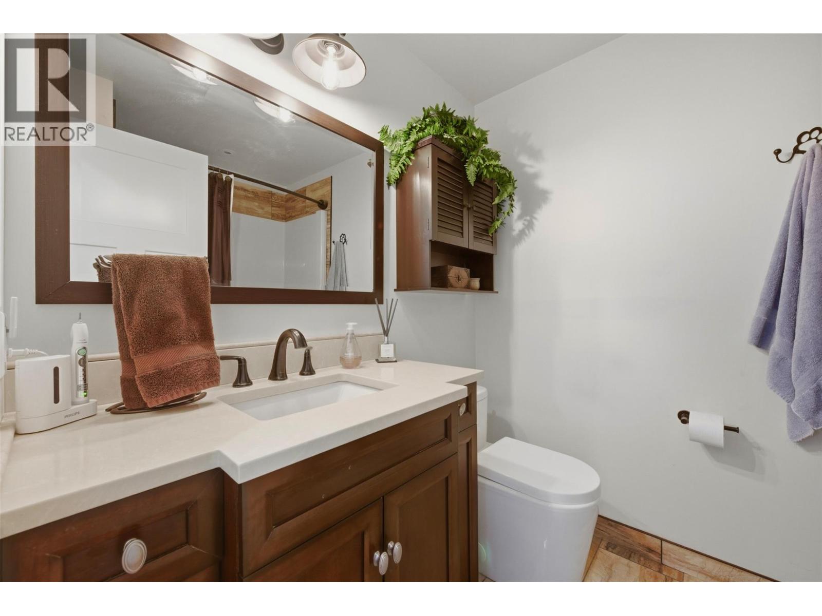 2200 Cortina Drive - 56