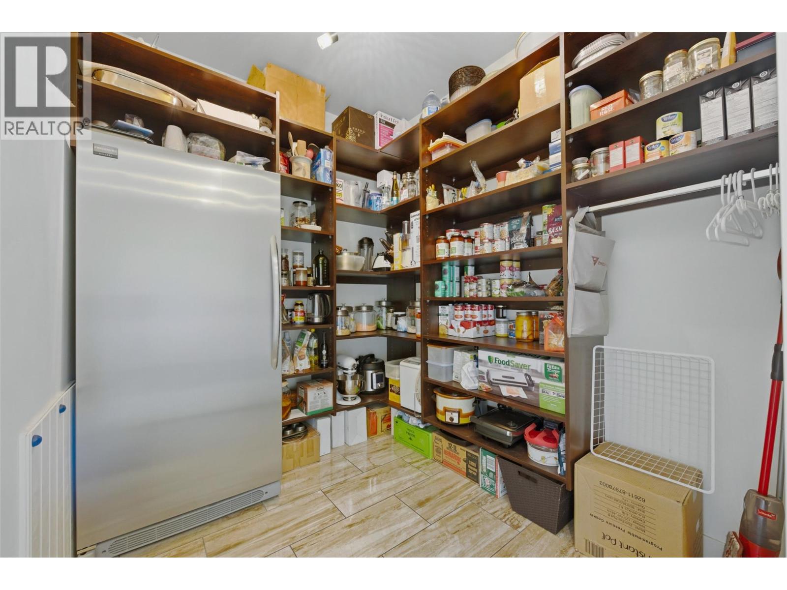 2200 Cortina Drive - 20